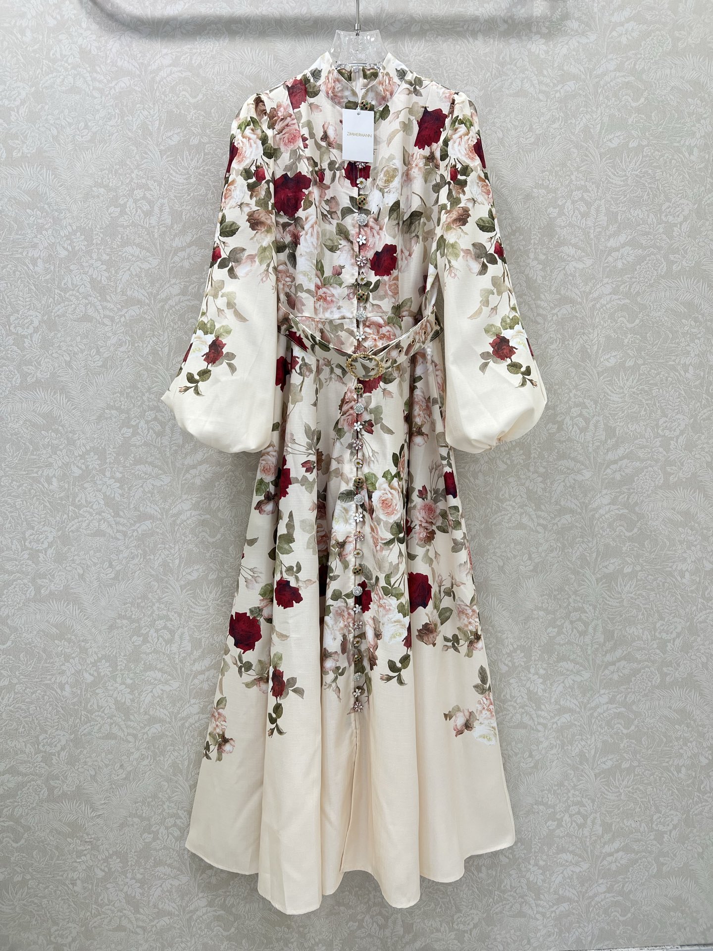 🔥🔥Zimmerman*兹/默曼 25新款玫瑰花系列长款连衣裙 小立领和灯笼袖设计 前襟定制多宝花样五金
