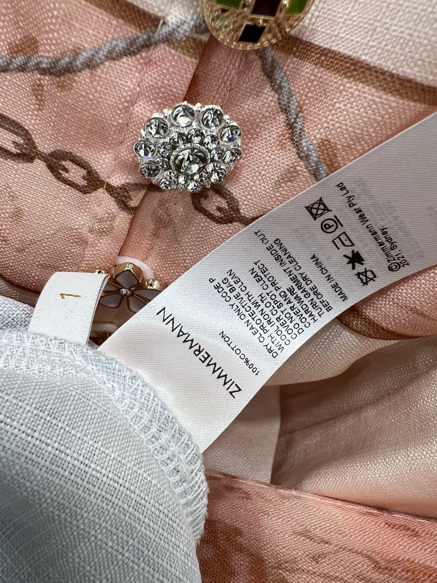 🔥🔥Zimmerman*兹/默曼 25新款🏖沙滩度假系列 同步上新啦~短款‼️连衣裙 小立领和灯笼袖设计