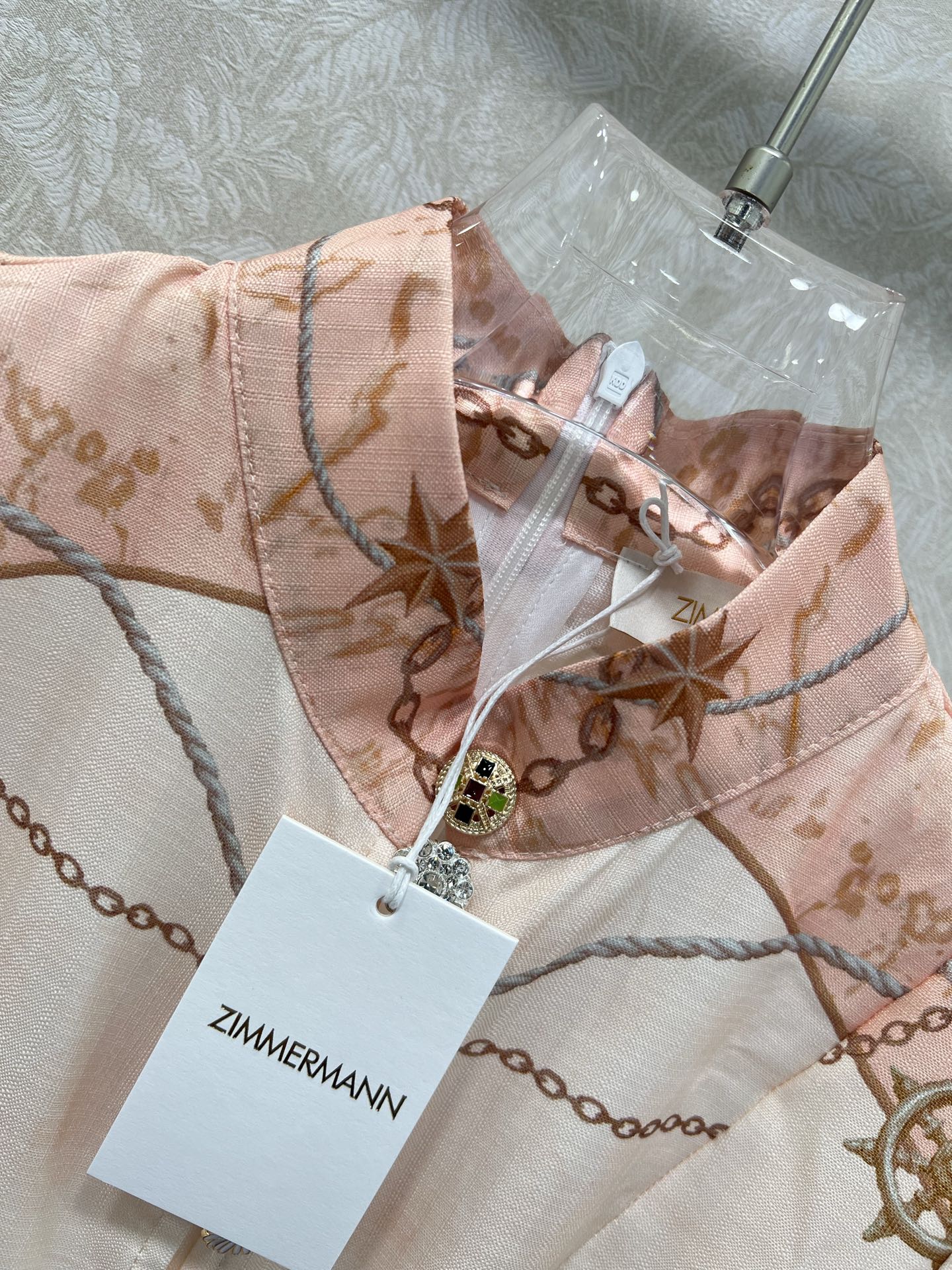 🔥🔥Zimmerman*兹/默曼 25新款🏖沙滩度假系列 同步上新啦~短款‼️连衣裙 小立领和灯笼袖设计