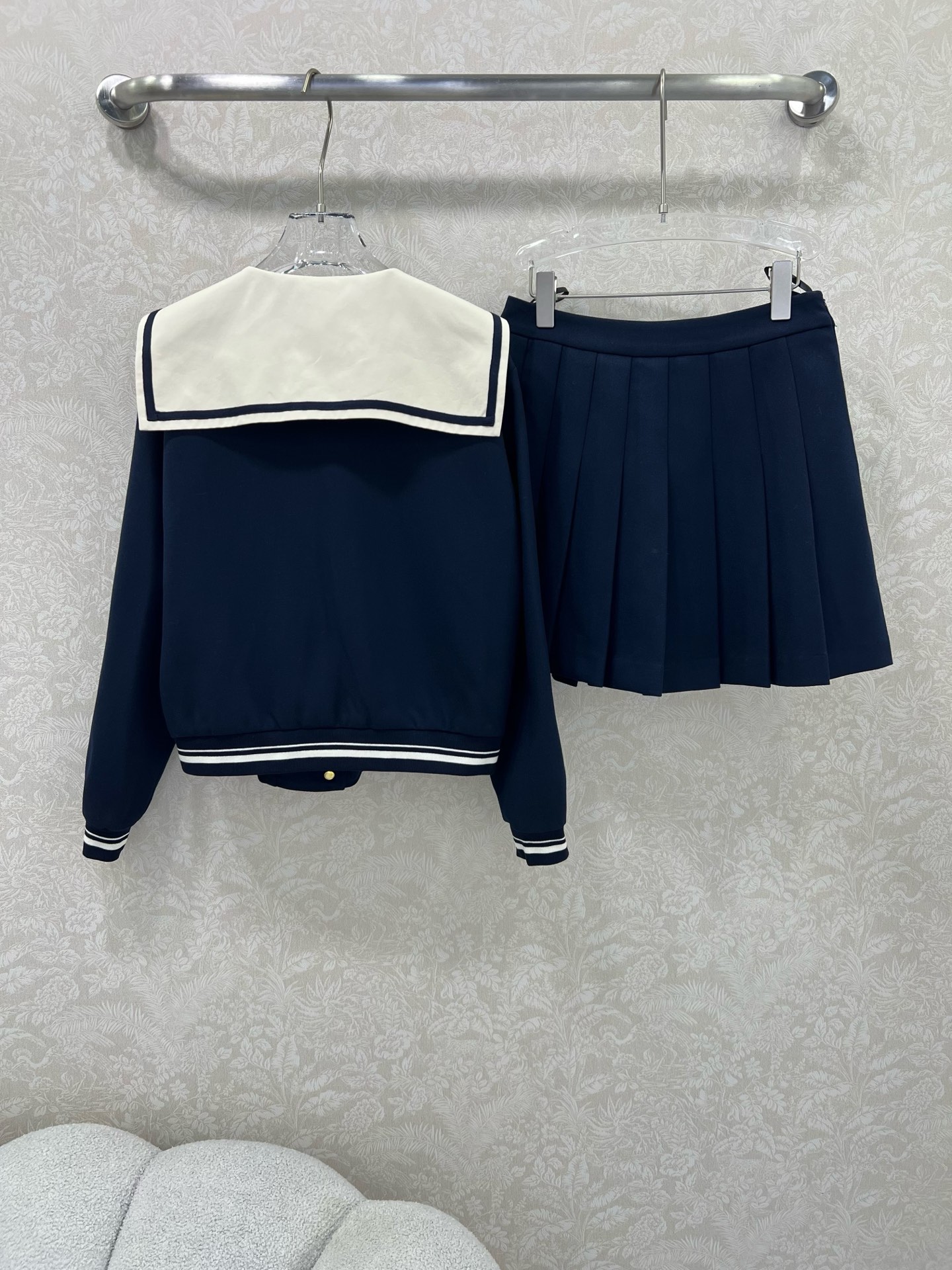 🔥🔥miumi*25新款海军风套装 外套+短裙的组合  披肩拉链夹克外套 经典搭配海军风作品 版型超洋气