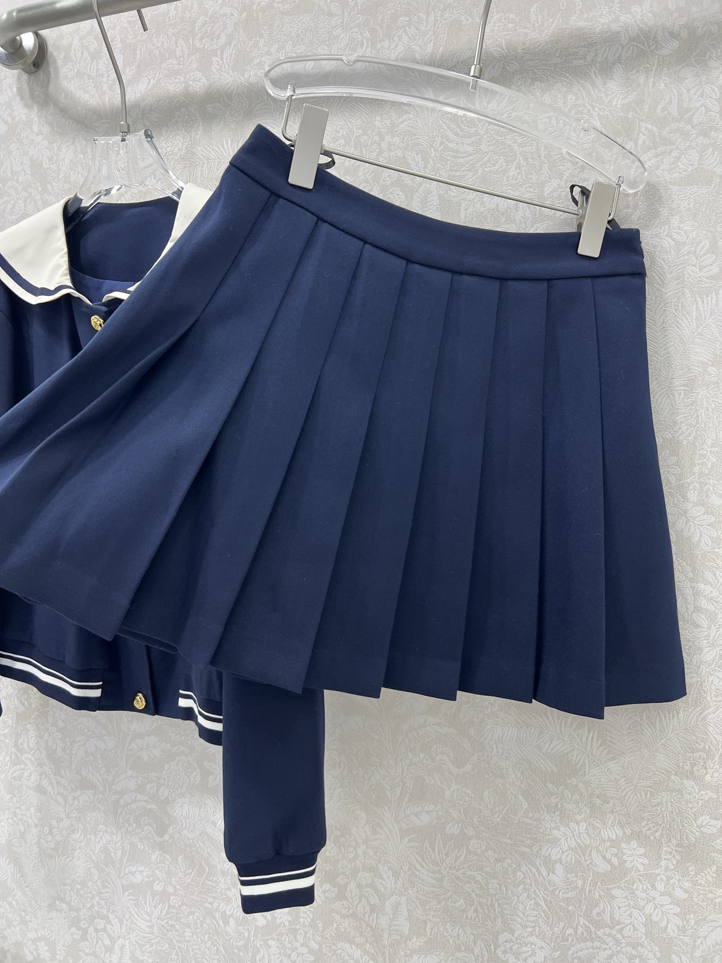 🔥🔥miumi*25新款海军风套装 外套+短裙的组合  披肩拉链夹克外套 经典搭配海军风作品 版型超洋气