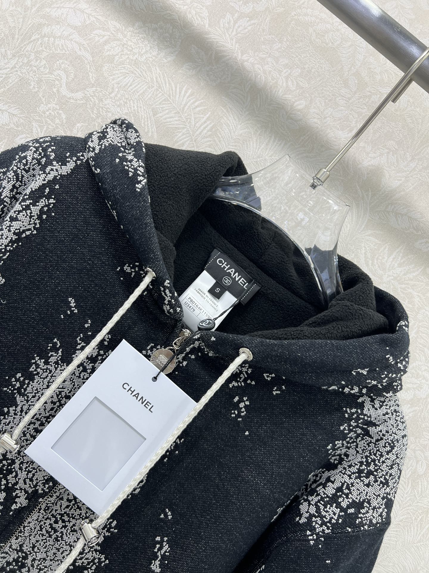 🔥🔥Chan*l 25新款烟花提花连帽拉链外套 ！定制提花纯棉加绒卫衣面料，yb开发定制，很重工！以经典