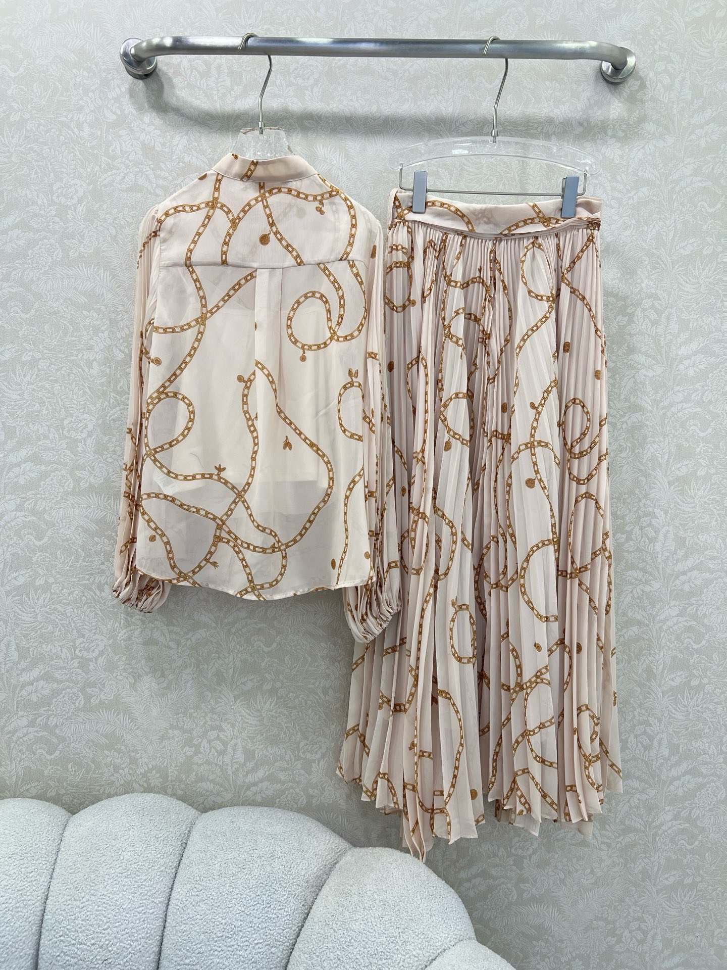 🔥🔥Zimmerman*兹/默曼25新款套装 衬衣➕半裙得组合  整体链条⛓花印花 上衣袖压褶 半裙搭配