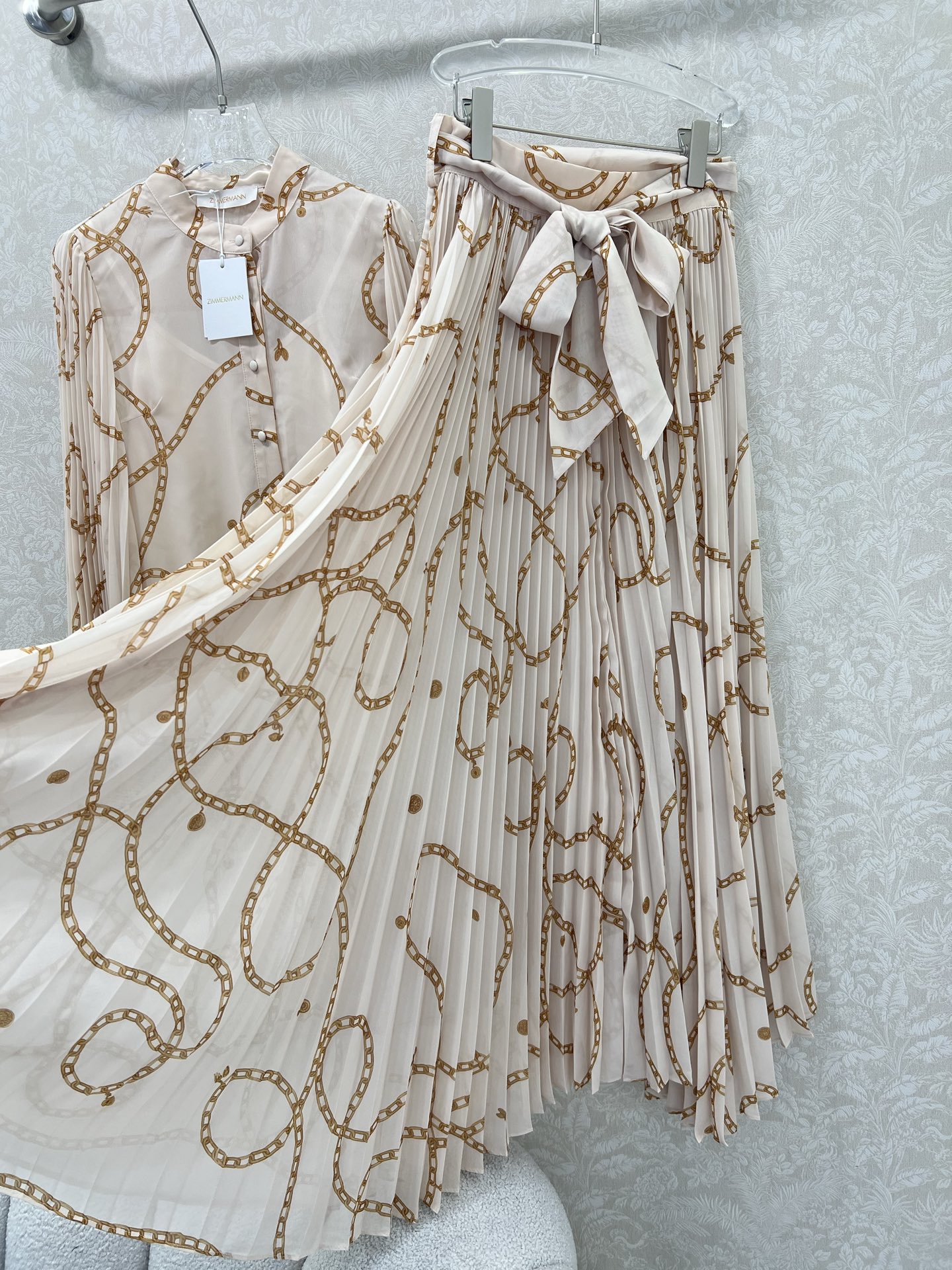 🔥🔥Zimmerman*兹/默曼25新款套装 衬衣➕半裙得组合  整体链条⛓花印花 上衣袖压褶 半裙搭配
