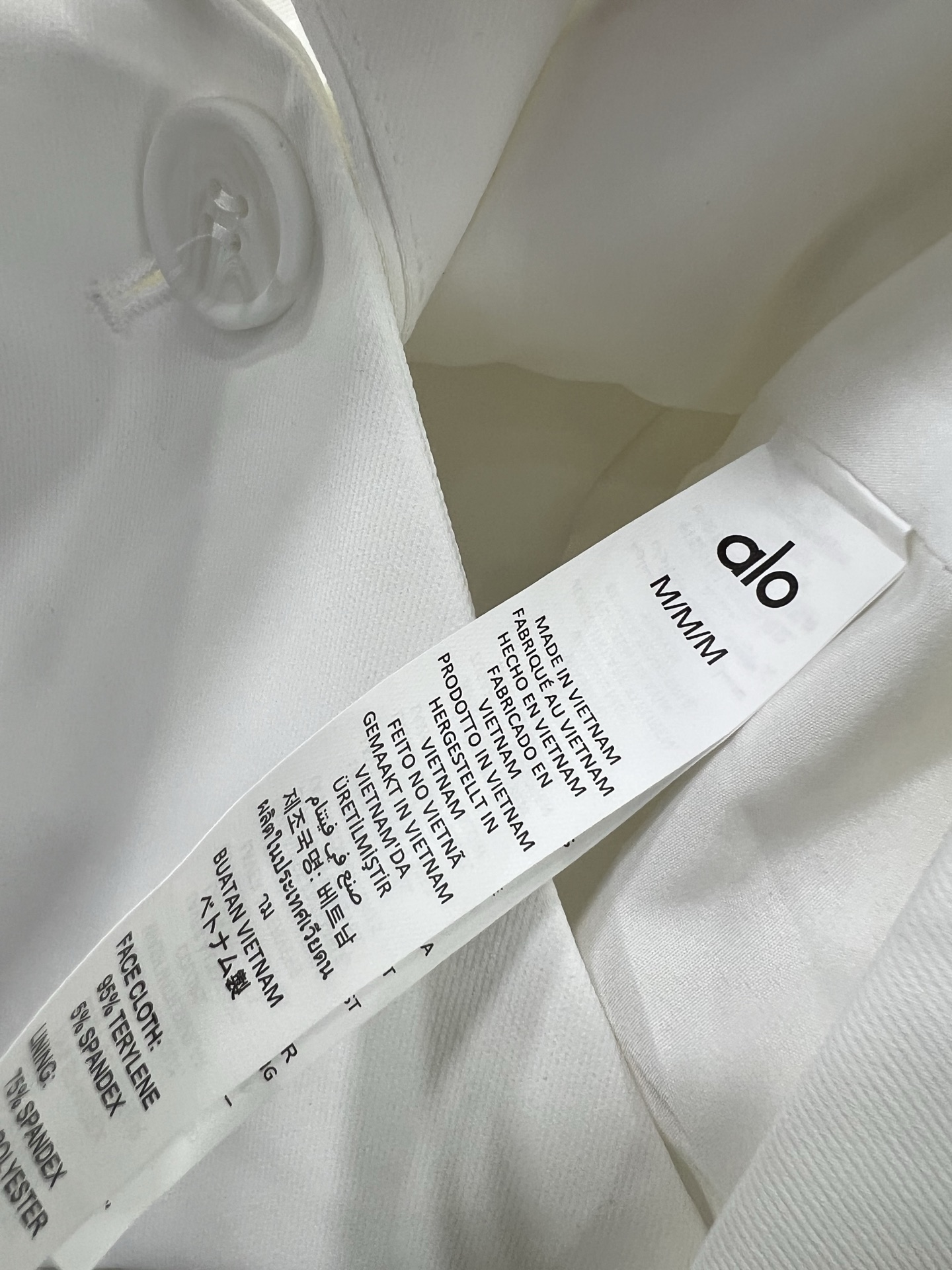 🔥🔥alo*25新款短款西装外套 西服面料挺度质感都在线 韩版宽松版型 袖臂alo反光logo 细节都到