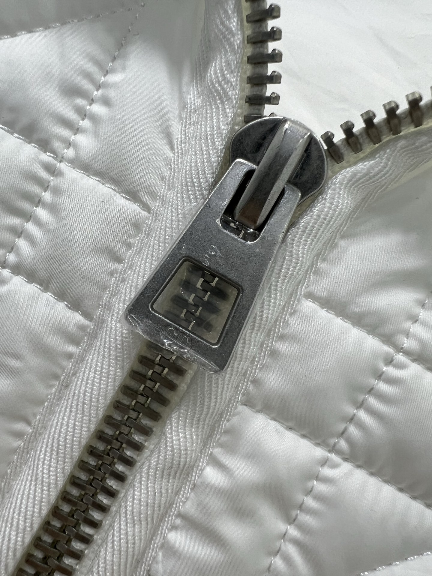 🔥🔥DIO*25新款藤格纹戴妃格夹棉海军领马棉衣外套 两侧口袋💕小蜜蜂刺绣 袖口下摆均以羊毛螺纹针织设计