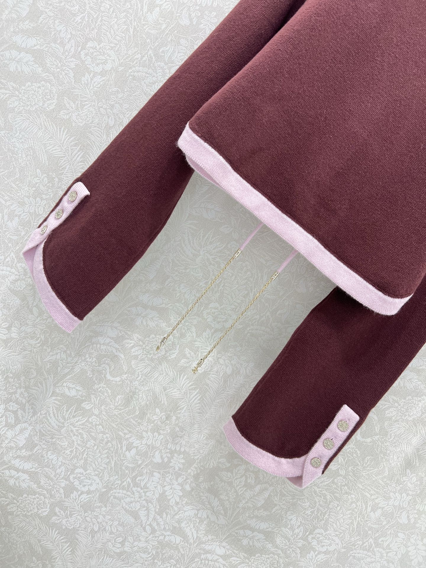 🔥🔥 Chan*l 25A手工坊系列新款 高版本配布袋‼️ 撞色包边系带针织短开衫丨⚠独家高版出品！致敬