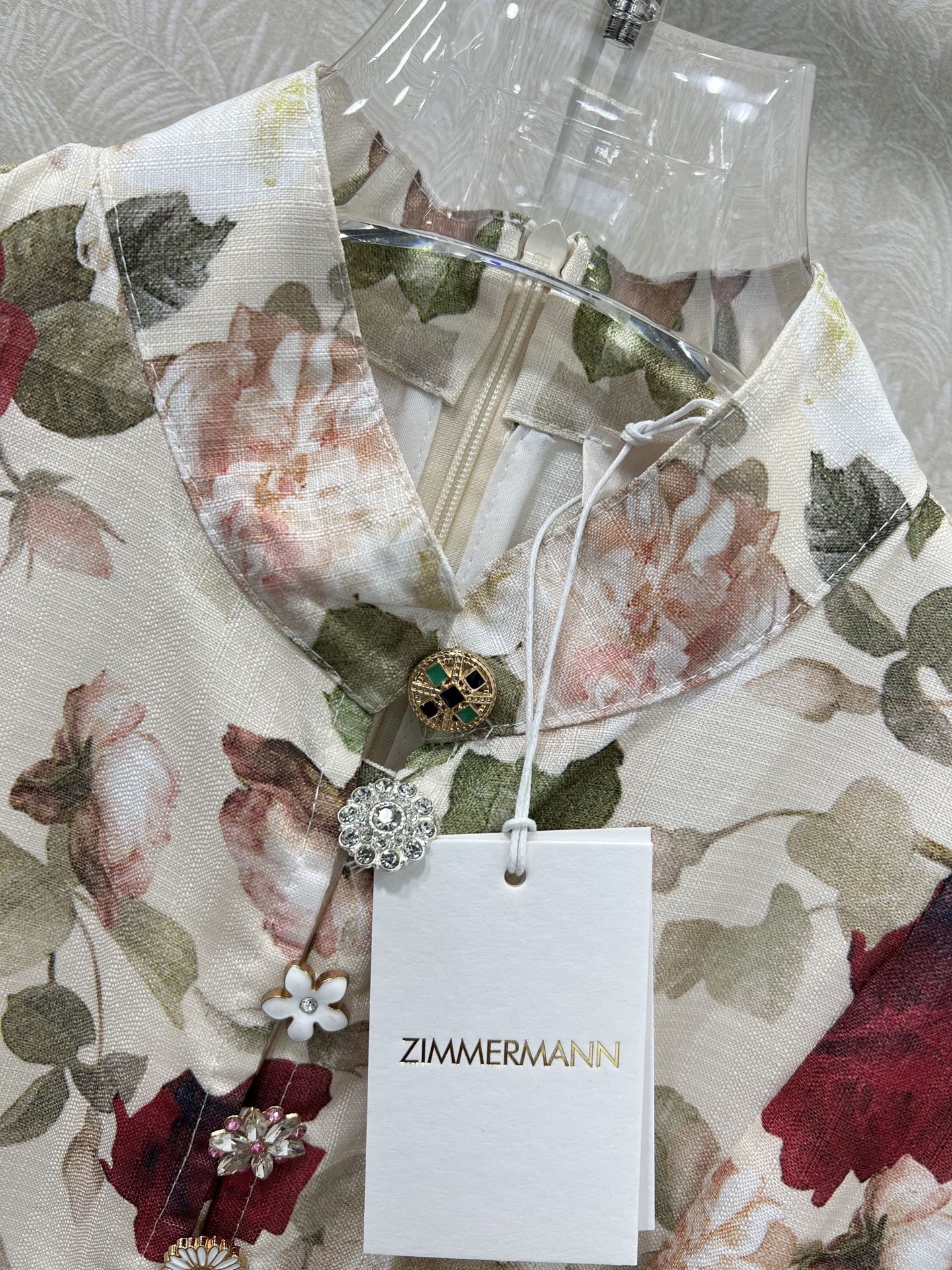 🔥🔥Zimmerman*兹/默曼 25新款玫瑰花系列 短款连衣裙 小立领和灯笼袖设计 前襟定制多宝花样五