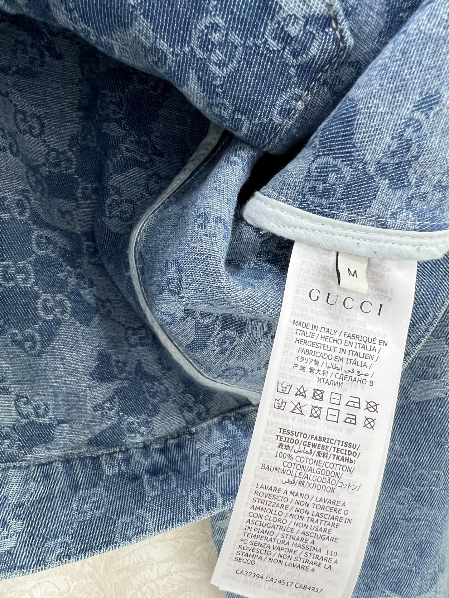 🔥🔥GUCC*25新款复古洗水晕染牛仔外套！经典翻领A版小短款渐变色设计版型时髦又高级！原版开膜定制双G