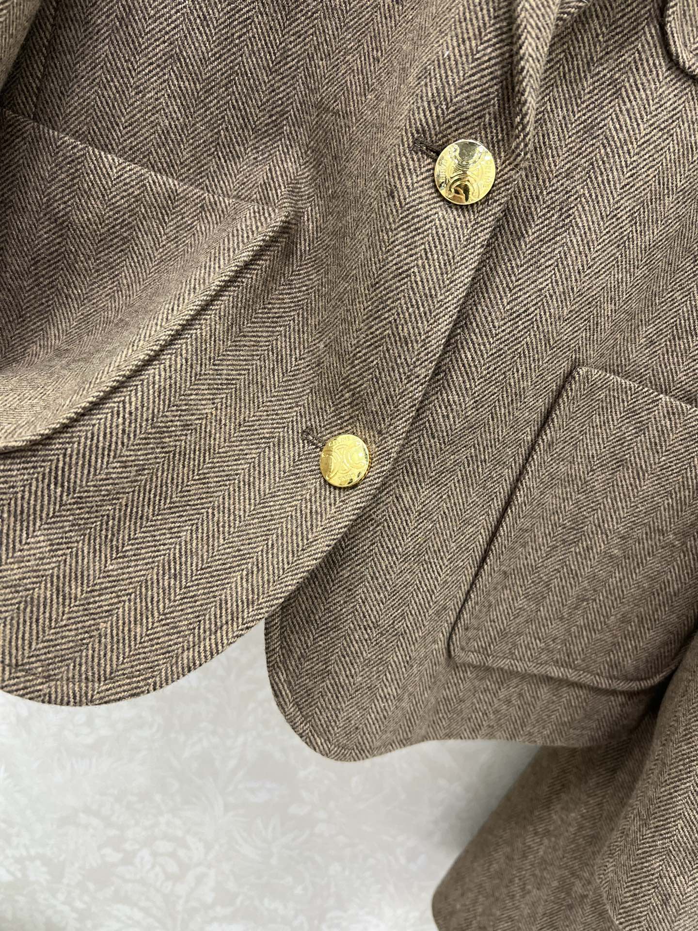 外套细节🔥🔥 CELIN* 25新款套装 含羊毛西装外套➕百褶半裙  超火爆的美拉德色系 老钱风穿搭 定