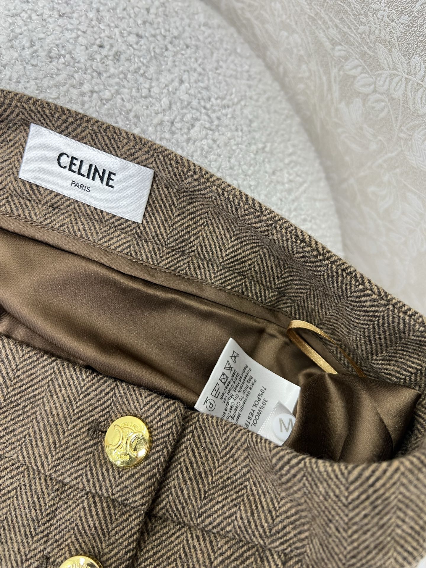 半裙细节🔥🔥 CELIN* 25新款套装 含羊毛西装外套➕百褶半裙  超火爆的美拉德色系 老钱风穿搭 定
