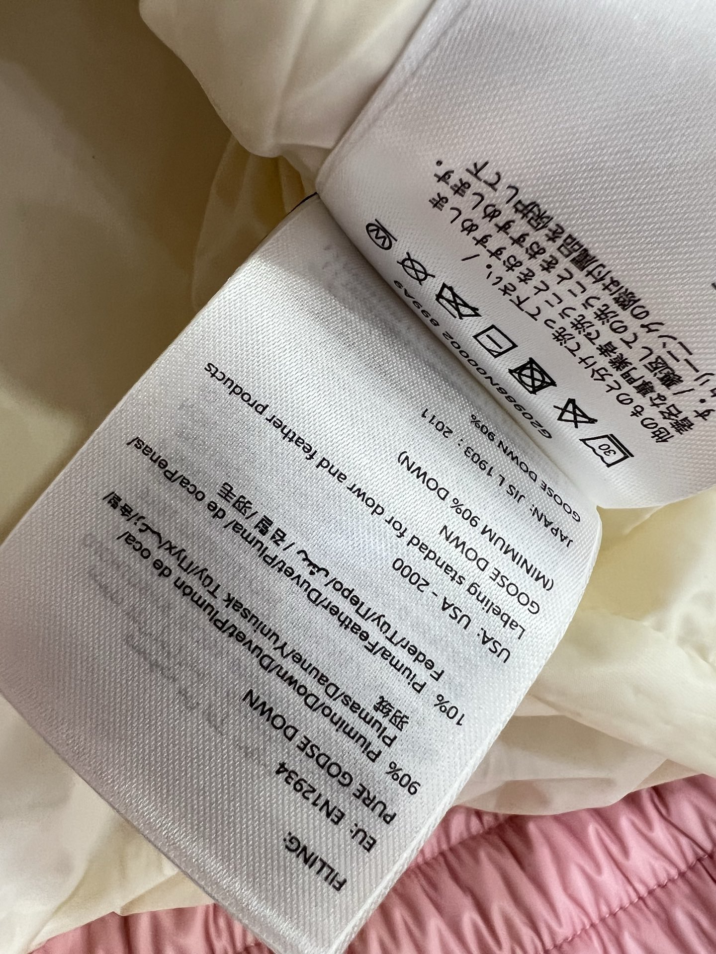 🔥🔥Moncle*25新款滑雪系列仿羊羔毛羽绒马甲，定制环保泰迪绒毛毛面料软糯细腻，气质双拉链抽绳下摆设