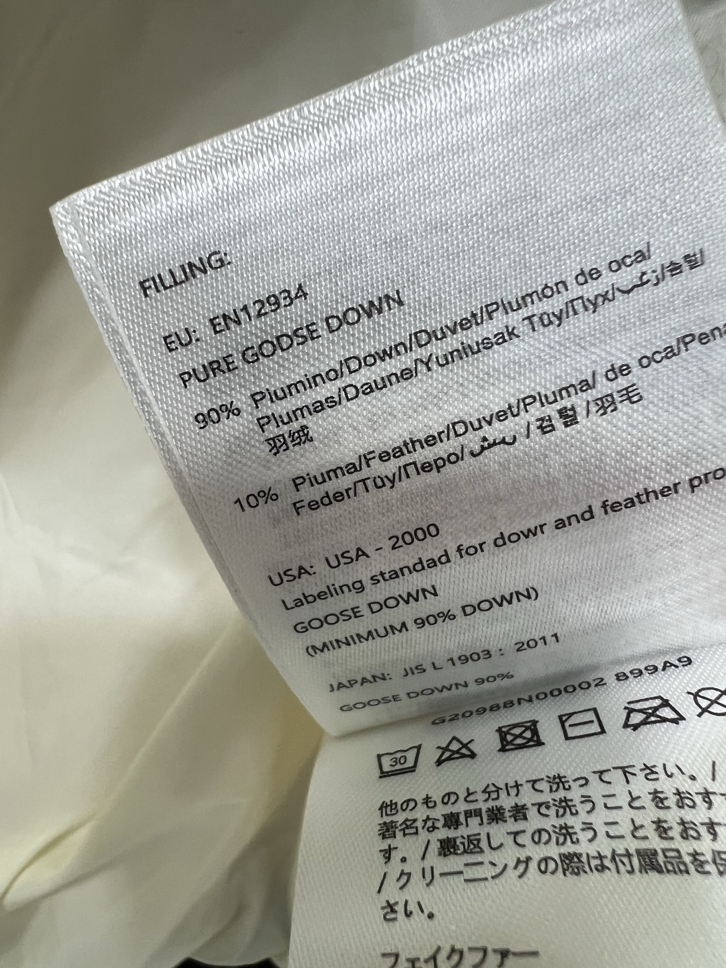 🔥🔥Moncle*25新款滑雪系列仿羊羔毛羽绒马甲，定制环保泰迪绒毛毛面料软糯细腻，气质双拉链抽绳下摆设