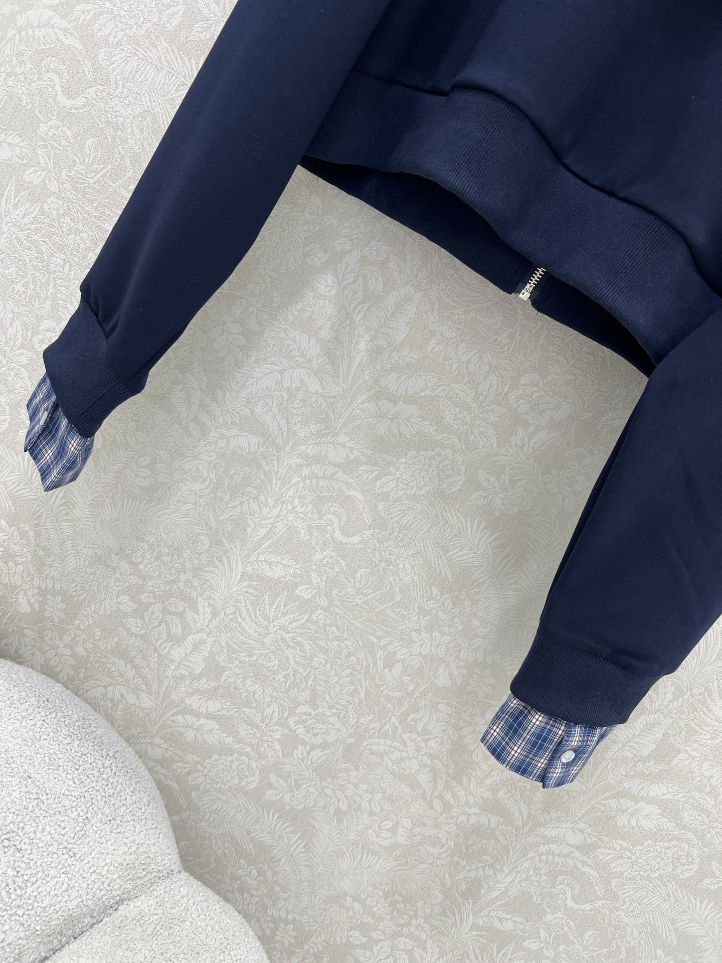 🔥🔥miumi*25新款气质假两件设计拼色卫衣套装！复古风甜妹减龄运动少女连帽外套搭配超短半裙一套上身绝