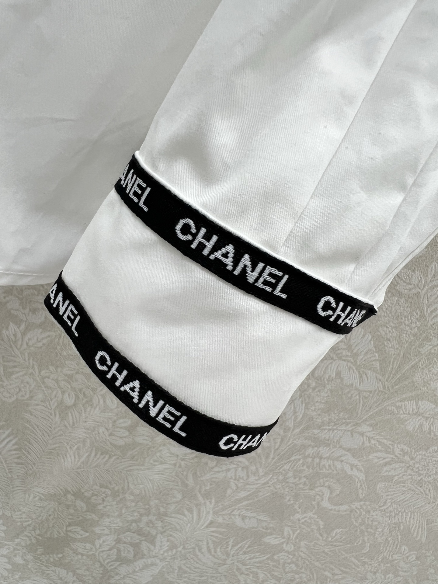 🔥🔥chan*l 25新款翻领长袖配丝巾衬衣 定制双c印花丝巾 可拆卸单独搭配 全新定制YB棉 前排扣设