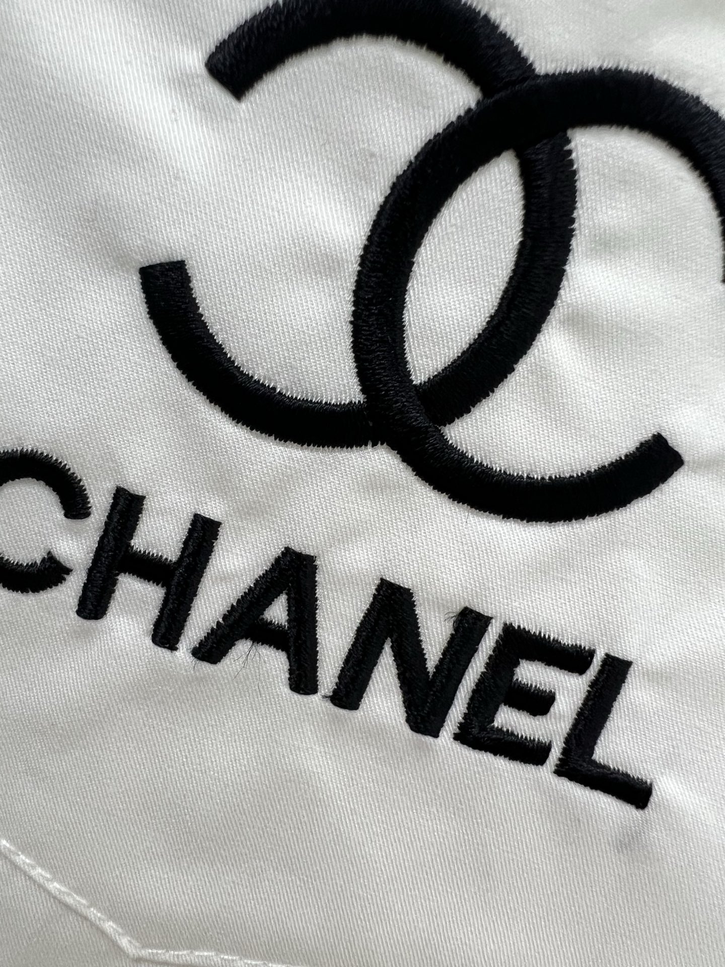 🔥🔥chan*l 25新款翻领长袖配丝巾衬衣 定制双c印花丝巾 可拆卸单独搭配 全新定制YB棉 前排扣设