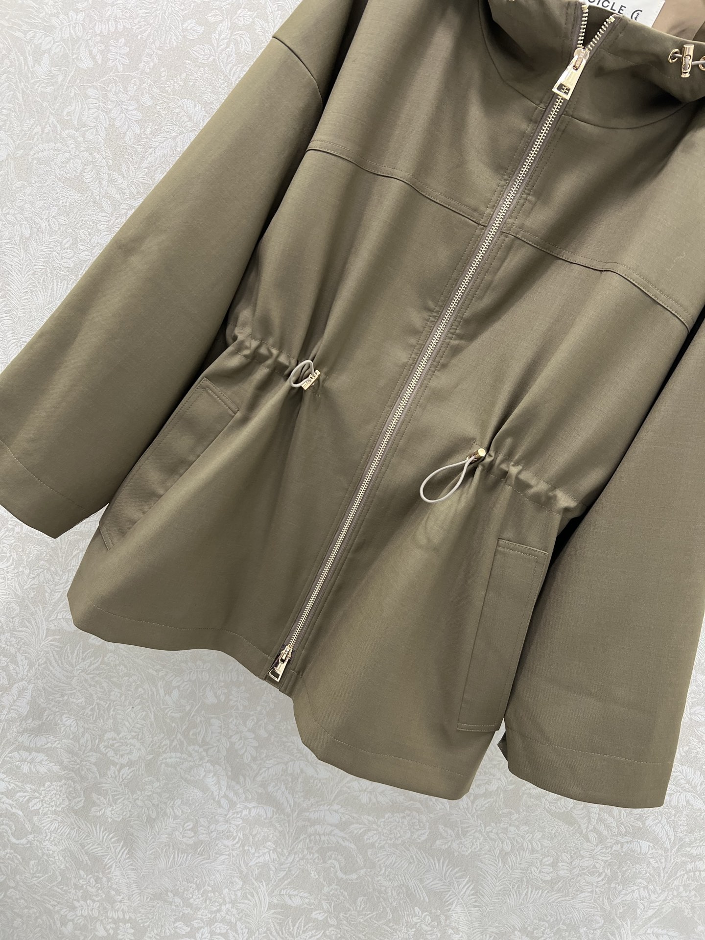 🔥🔥ICICLE 25新款丝毛外套 行走的高定，长期主义老钱风穿搭，独家定制丝毛面料 连帽宽松版型 腰部