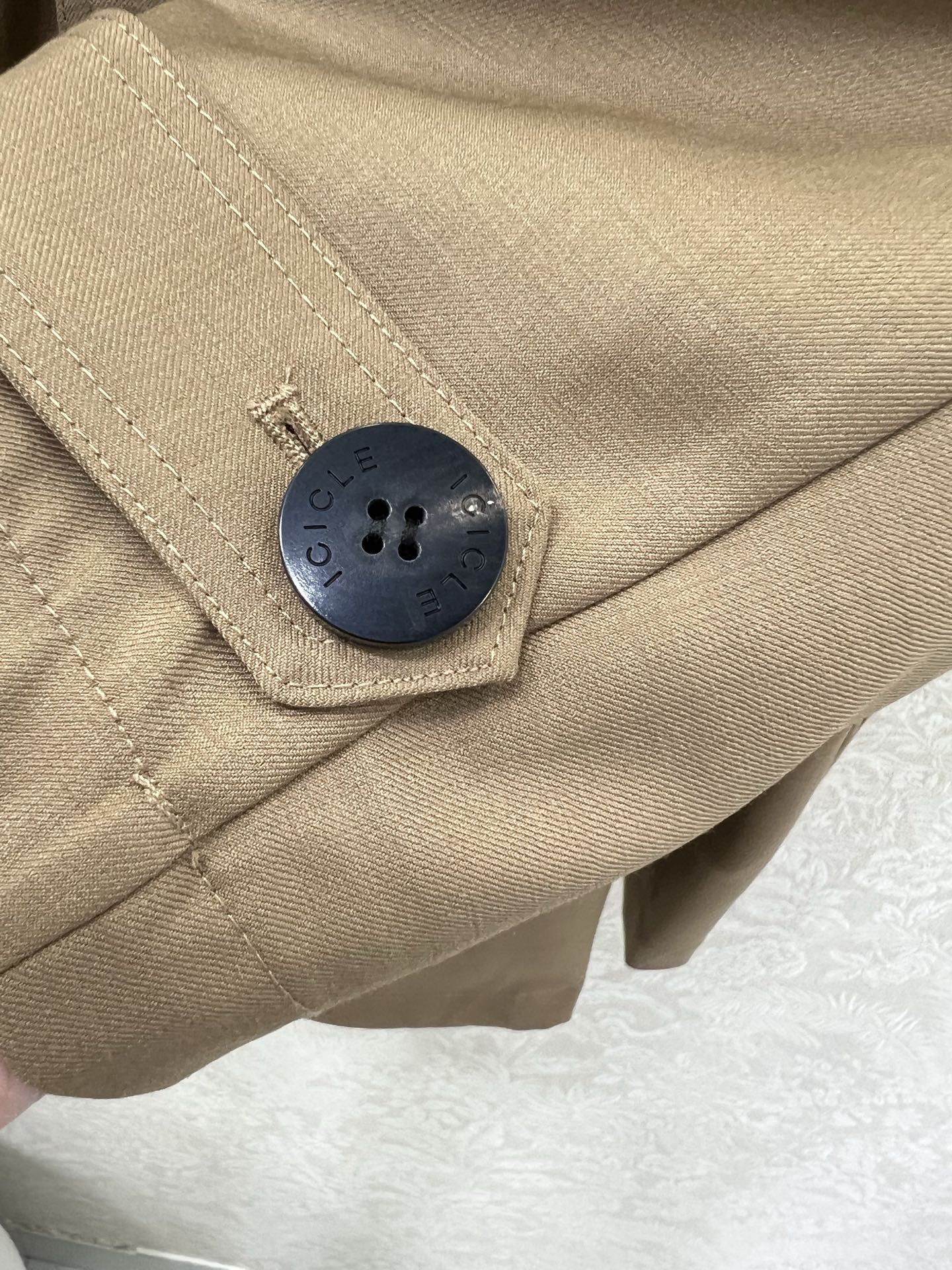 🔥🔥ICICLE 25新款丝毛翻领双排扣外套 行走的高定，长期主义老钱风穿搭，独家定制丝毛面料 翻领双排