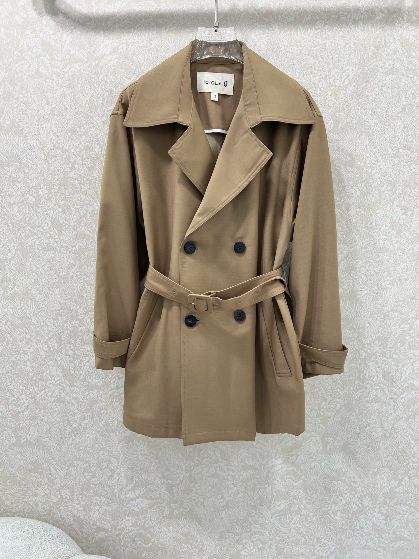 🔥🔥ICICLE 25新款丝毛翻领双排扣外套 行走的高定，长期主义老钱风穿搭，独家定制丝毛面料 翻领双排