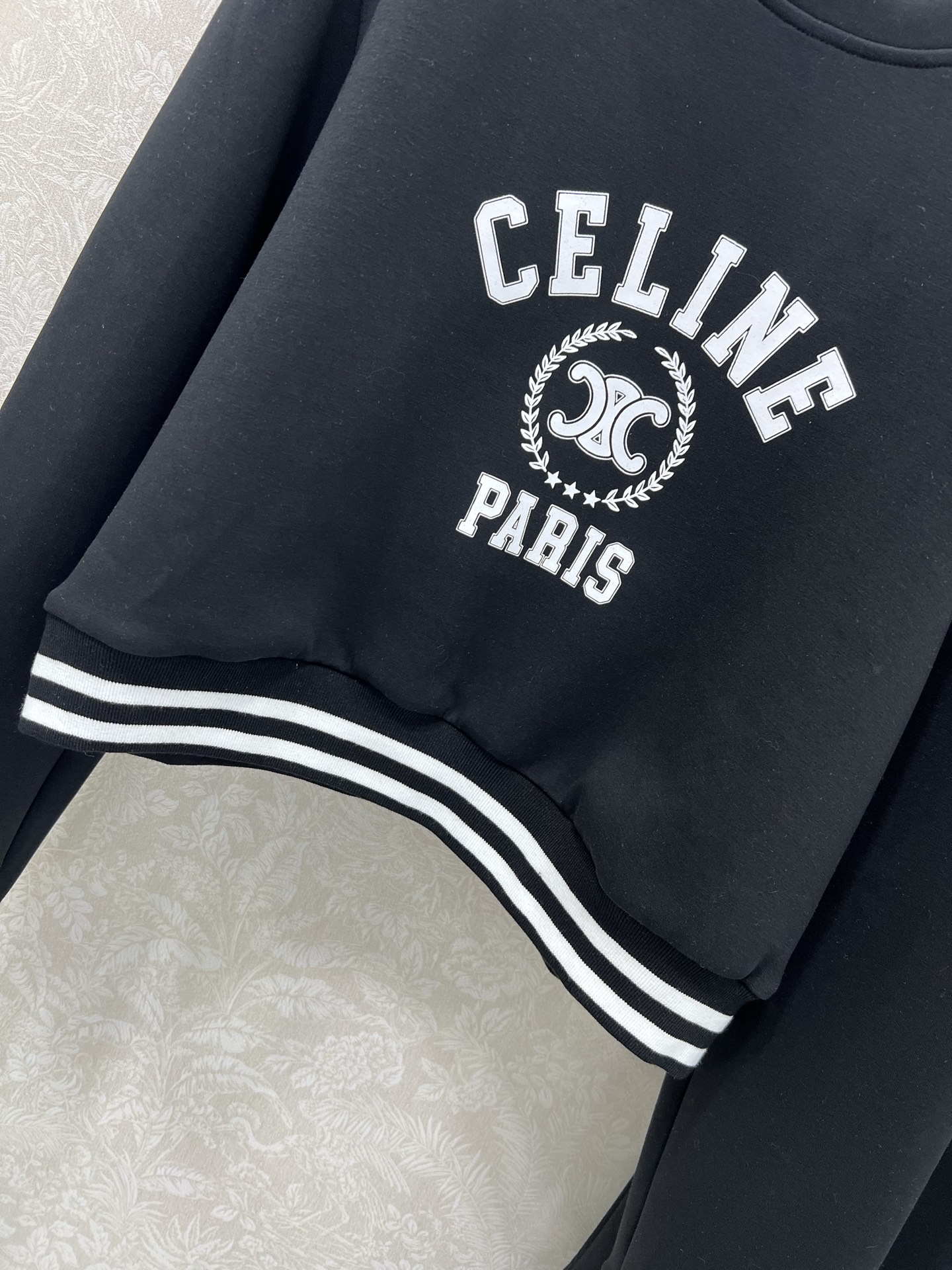 🔥🔥  CELIN*25早秋新款套装 圆领下摆织带卫衣➕束脚长裤的组合  上衣ce字母凯旋门logo印花