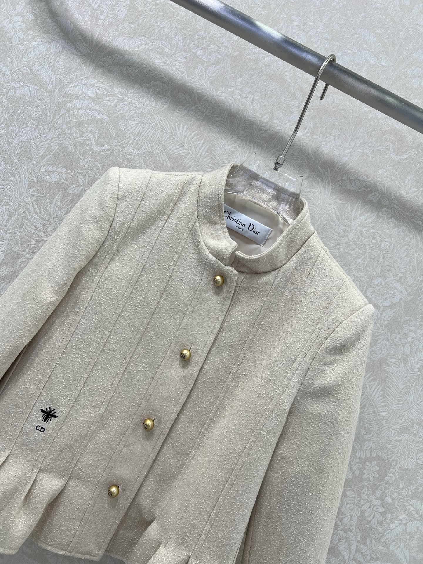 🔥🔥Dio*25新款立领排扣荷叶摆外套 高级又时髦的马卡龙配色 定制CD珍珠扣 立体剪裁版型上身显瘦绝绝