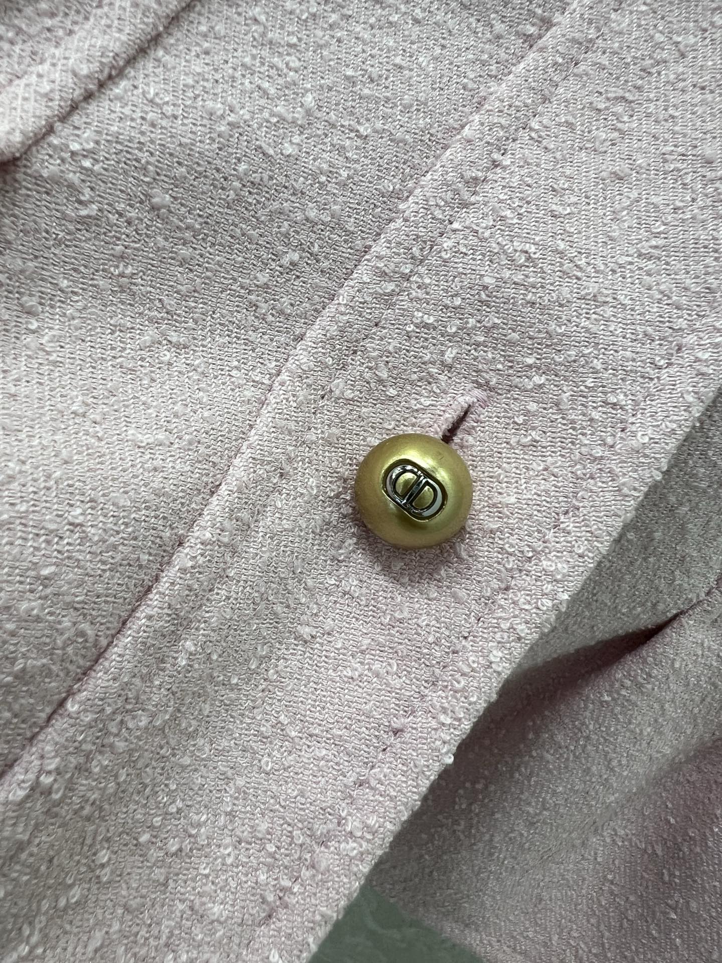 🔥🔥Dio*25新款立领排扣荷叶摆外套 高级又时髦的马卡龙配色 定制CD珍珠扣 立体剪裁版型上身显瘦绝绝