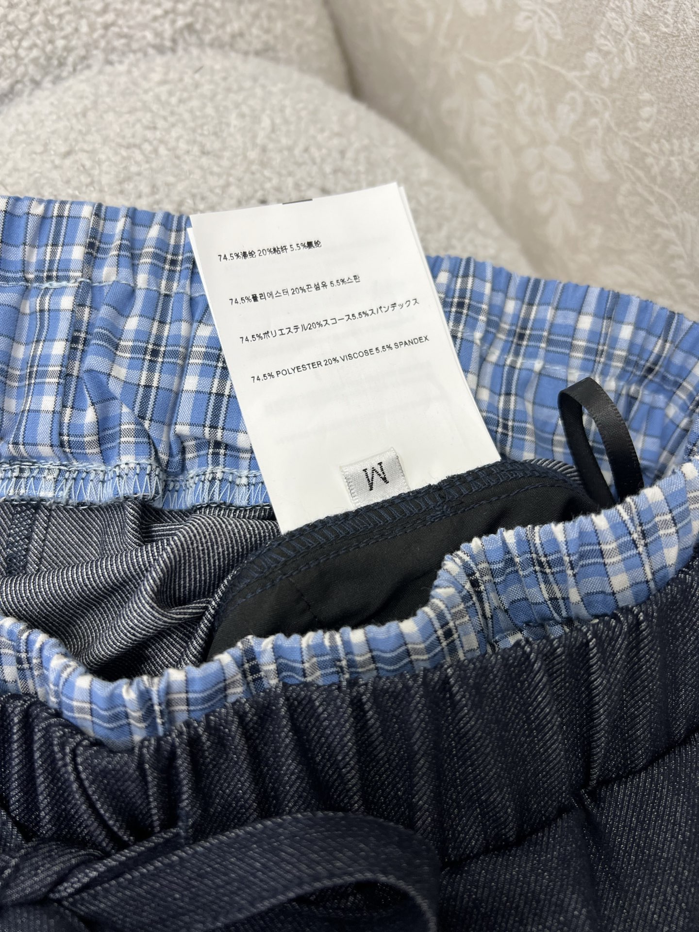 🔥🔥miumi*25新款拼蓝格抽绳阔腿长裤 超火爆的蓝格子系列 撞色蓝格子双腰头设计 裤身刺绣字母log
