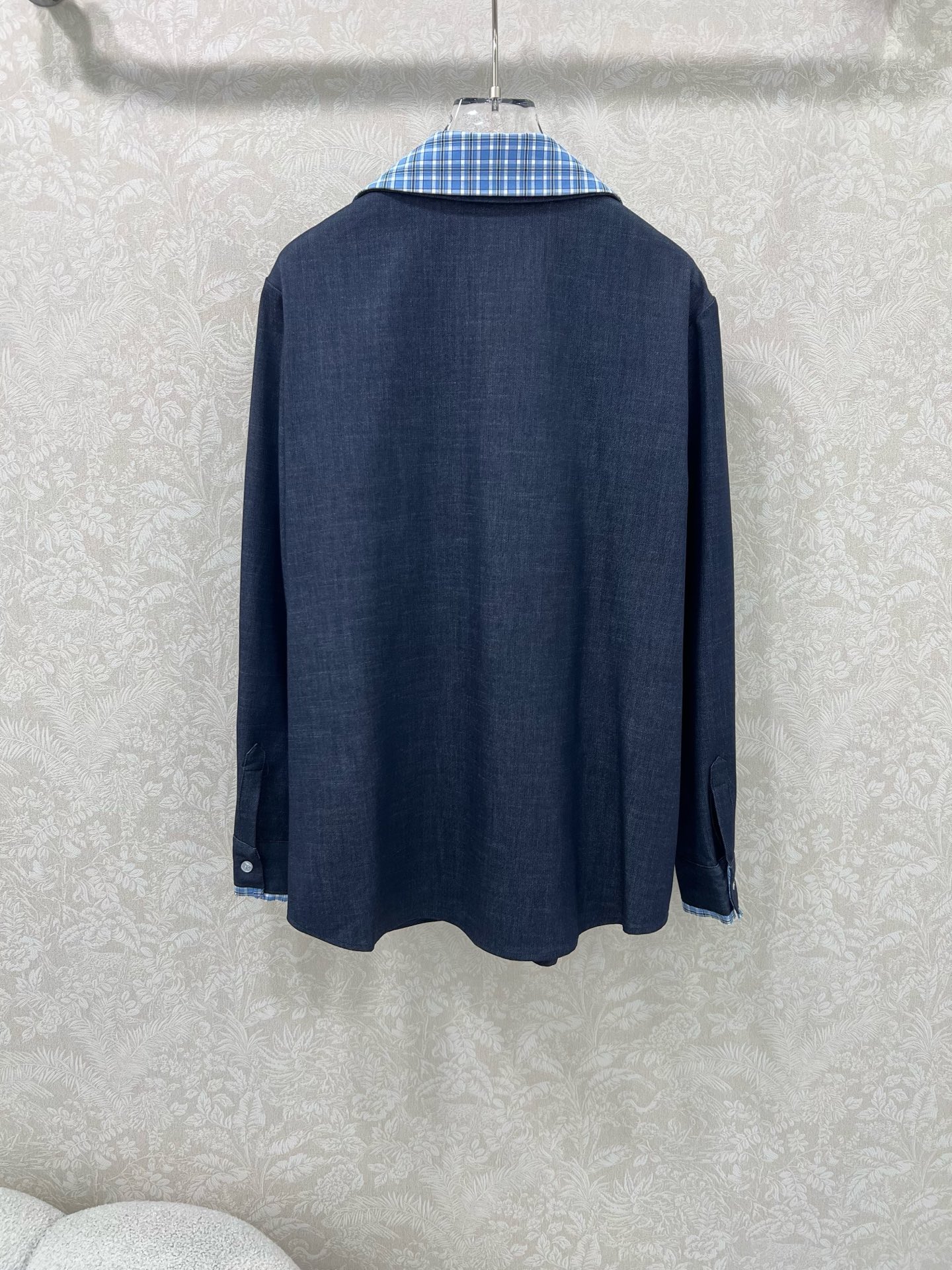 🔥🔥miumi*25新款拼蓝格翻领长袖衬衣 超火爆的蓝格子系列 胸前口袋字母刺绣徽标 撞色polo领单排