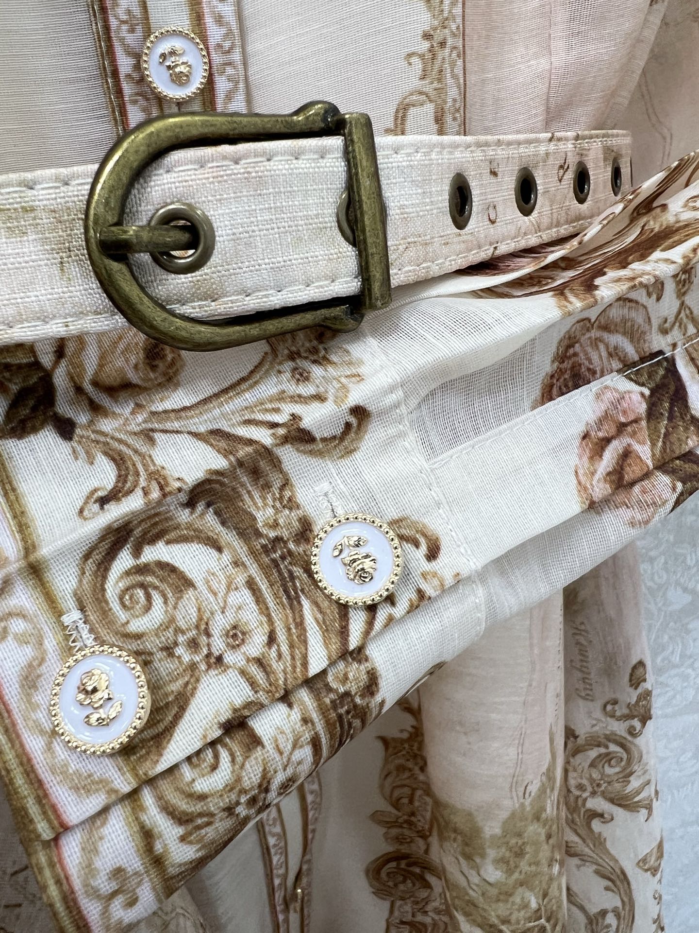 🔥🔥Zimmerman*兹/默曼 25新款定位花翻领长袖连衣裙 灯笼袖设计前襟单排本布包扣设计 袖口收紧