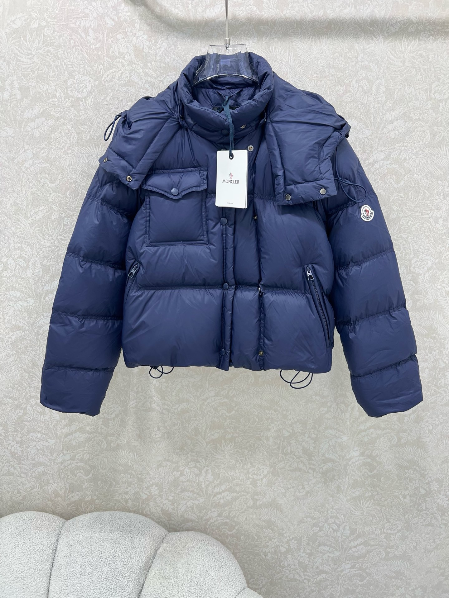 🔥🔥Moncle* 25新款可拆卸连帽立领羽绒服！ 高版出品！白鹅绒填充内里时髦不显臃肿 立领➕可拆卸连