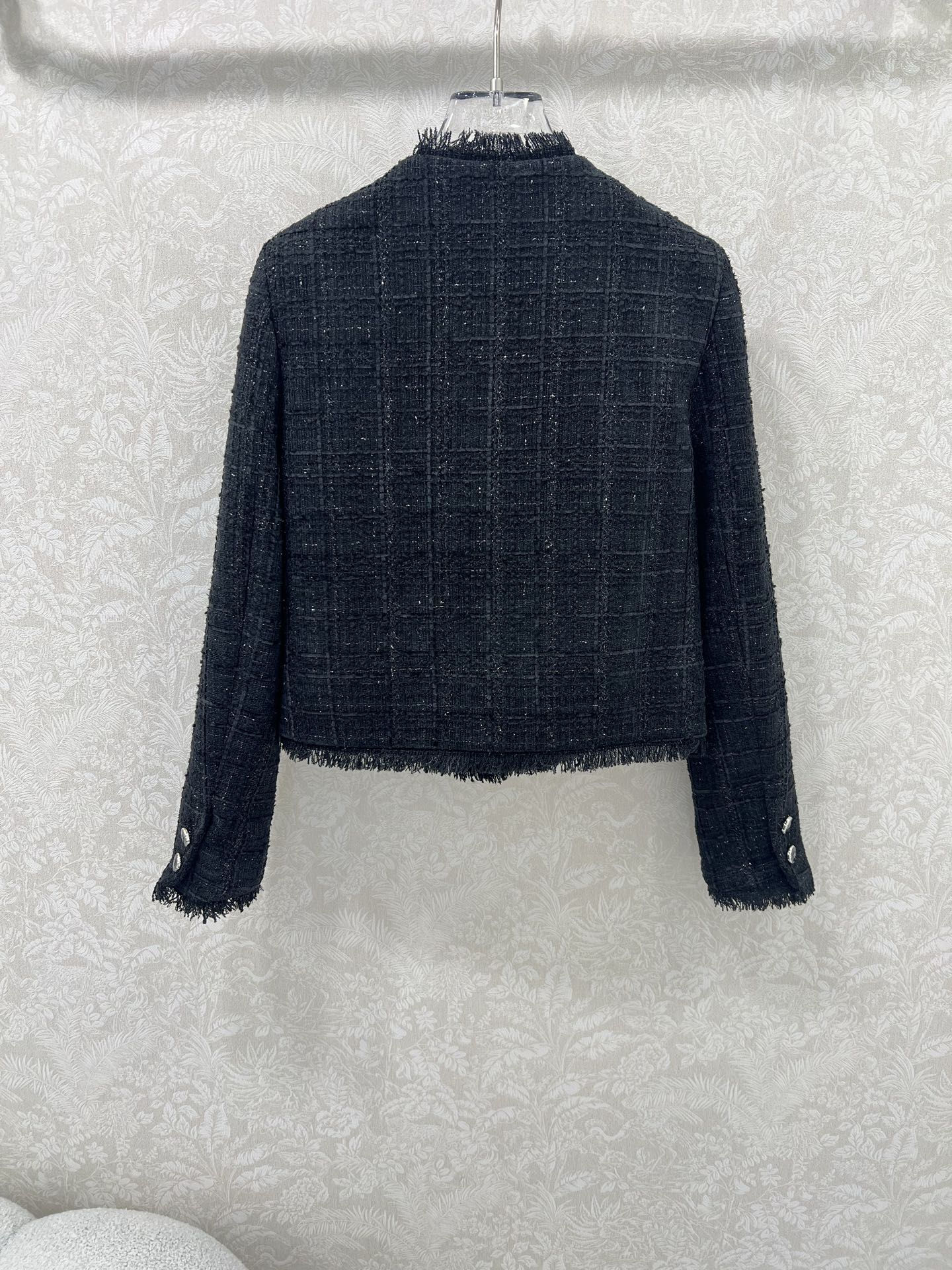 🔥🔥Chan*l 25新款编织洋装流苏短款外套 粗纺毛呢材质 肌理明显 毛料肉眼可见 质感上乘 粗花条纹