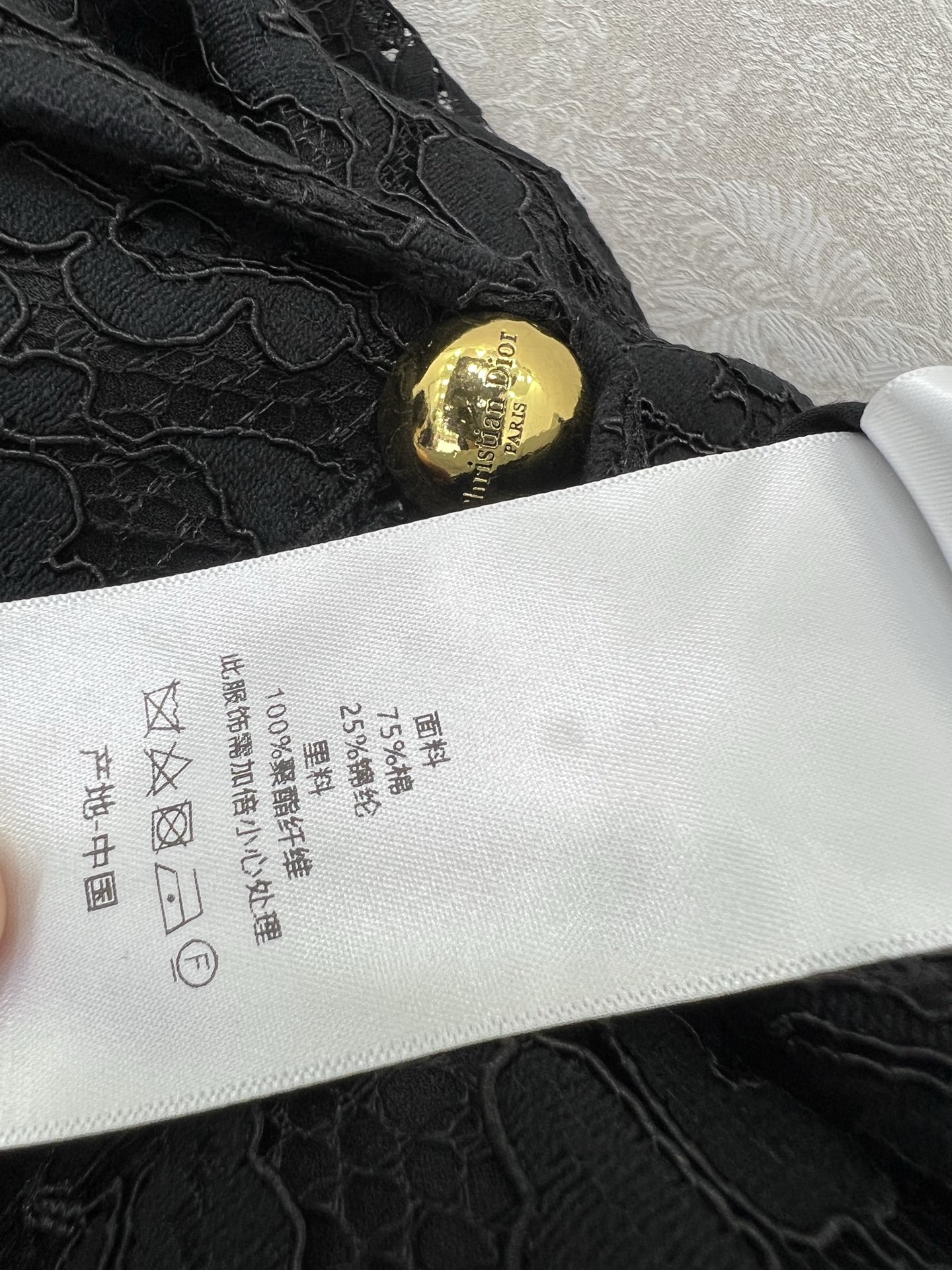 🔥🔥Dio* 25新款翻领单粒扣蕾丝水溶花西装外套 经典小蜜蜂刺绣 定制logo五金单粒扣设计 蕾丝本身