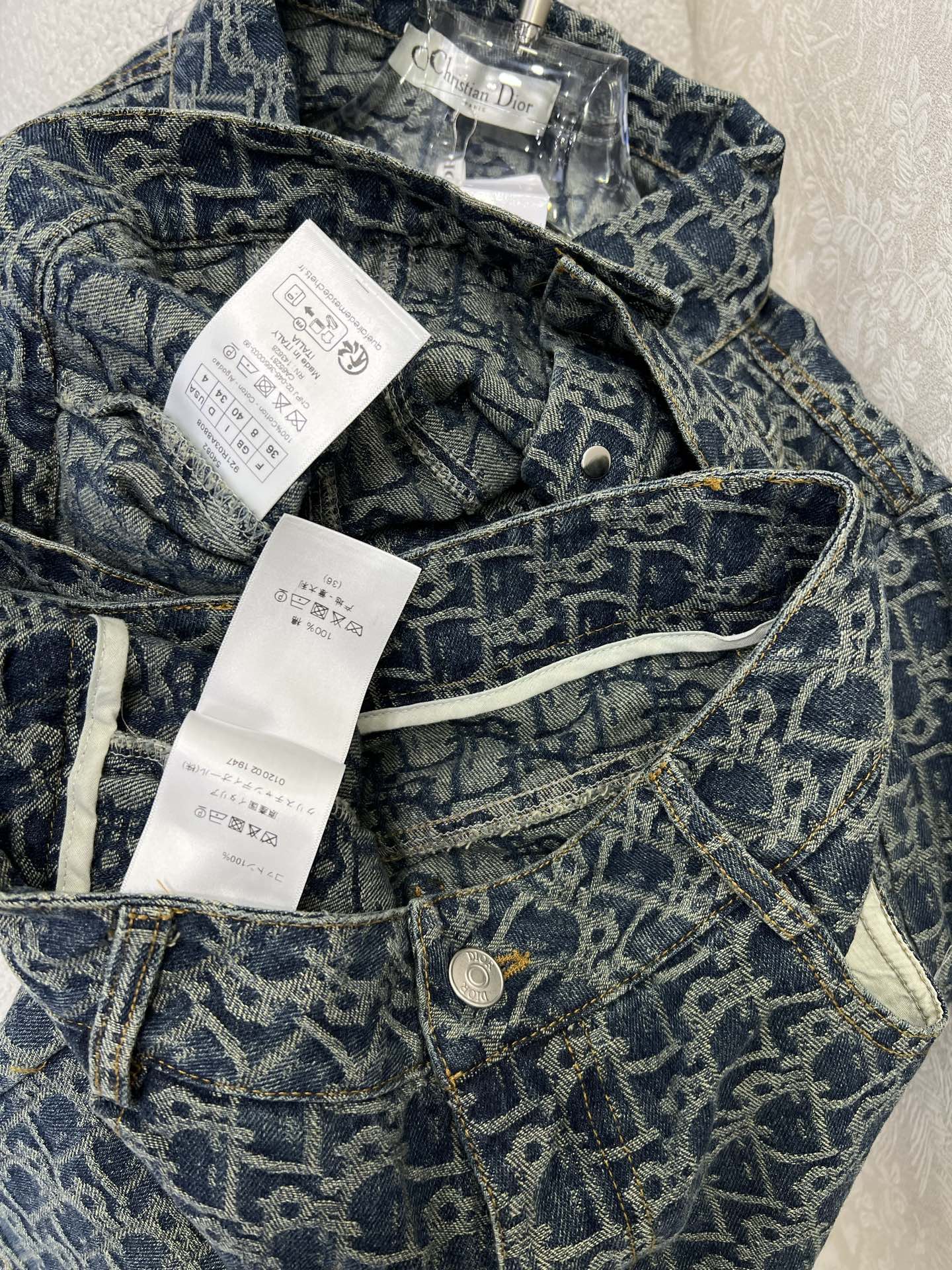 🔥🔥DIO* 25新款提花套装 外套➕短裤裤的组合 定制D字母提花牛仔面料 质感高级 品相十足 通体提花