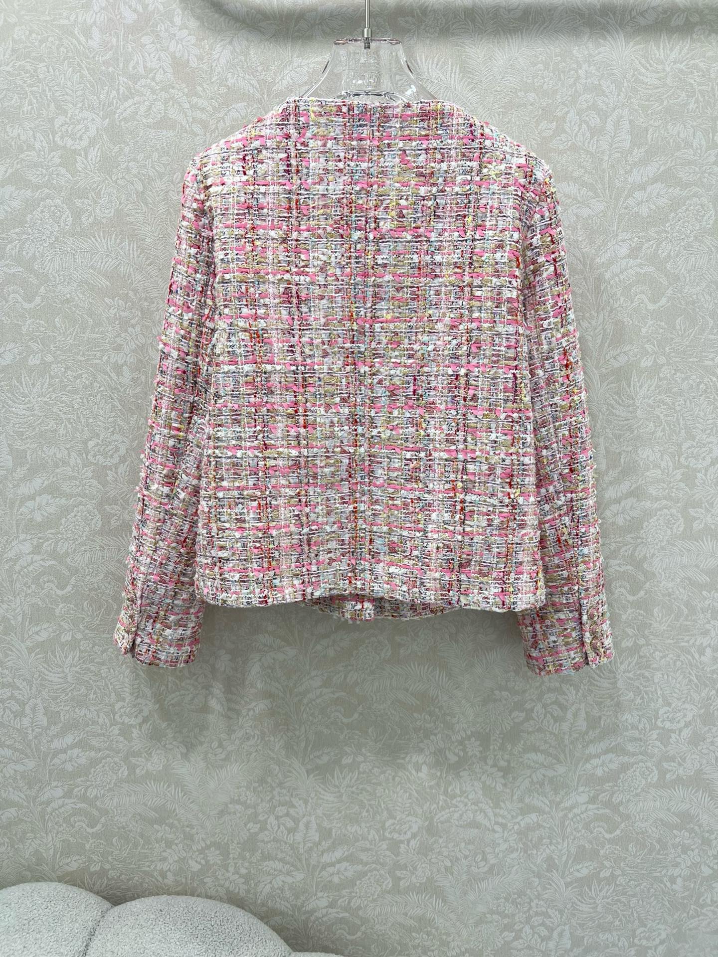 🔥🔥Chan*l25新款圆领洋装外套 山茶花印花内衬 粉色💗粗纺编织面料质感上乘 少女感拉满 粗花条纹毛