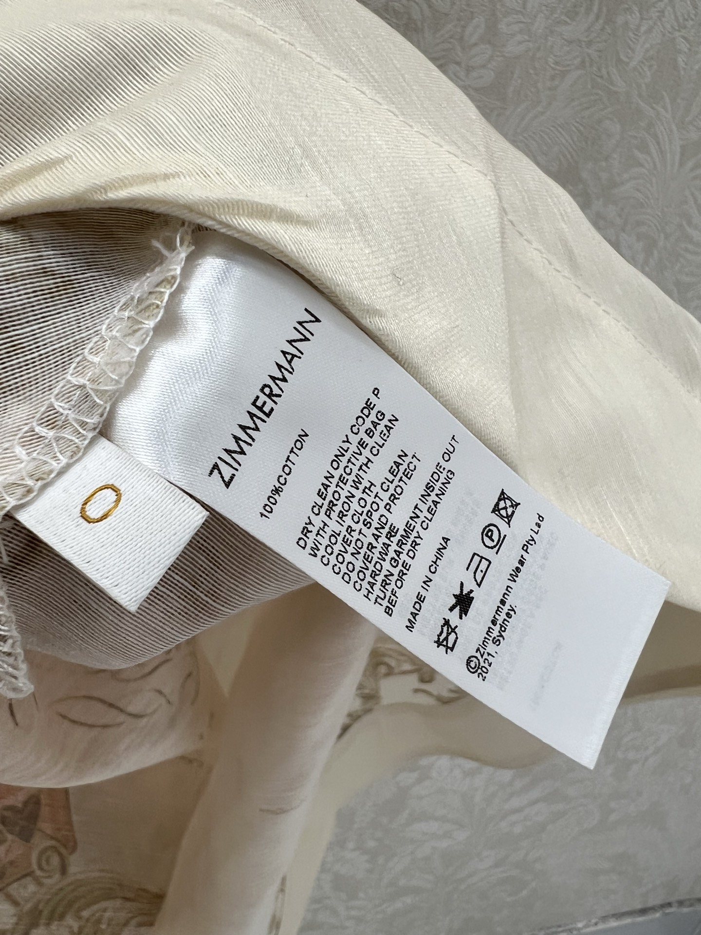 🔥🔥Zimmerman*兹/默曼 25新款定位花翻领长袖连衣裙 灯笼袖设计前襟单排本布包扣设计 袖口收紧