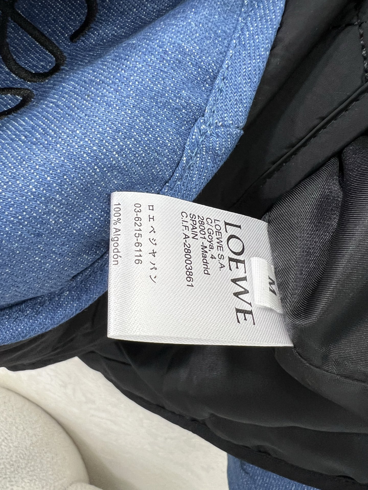 🔥🔥Loew*25早秋新款菱格棉衣外套 领口袖口以及口袋拼接牛仔设计 前大口袋logo经典徽标刺绣点缀 