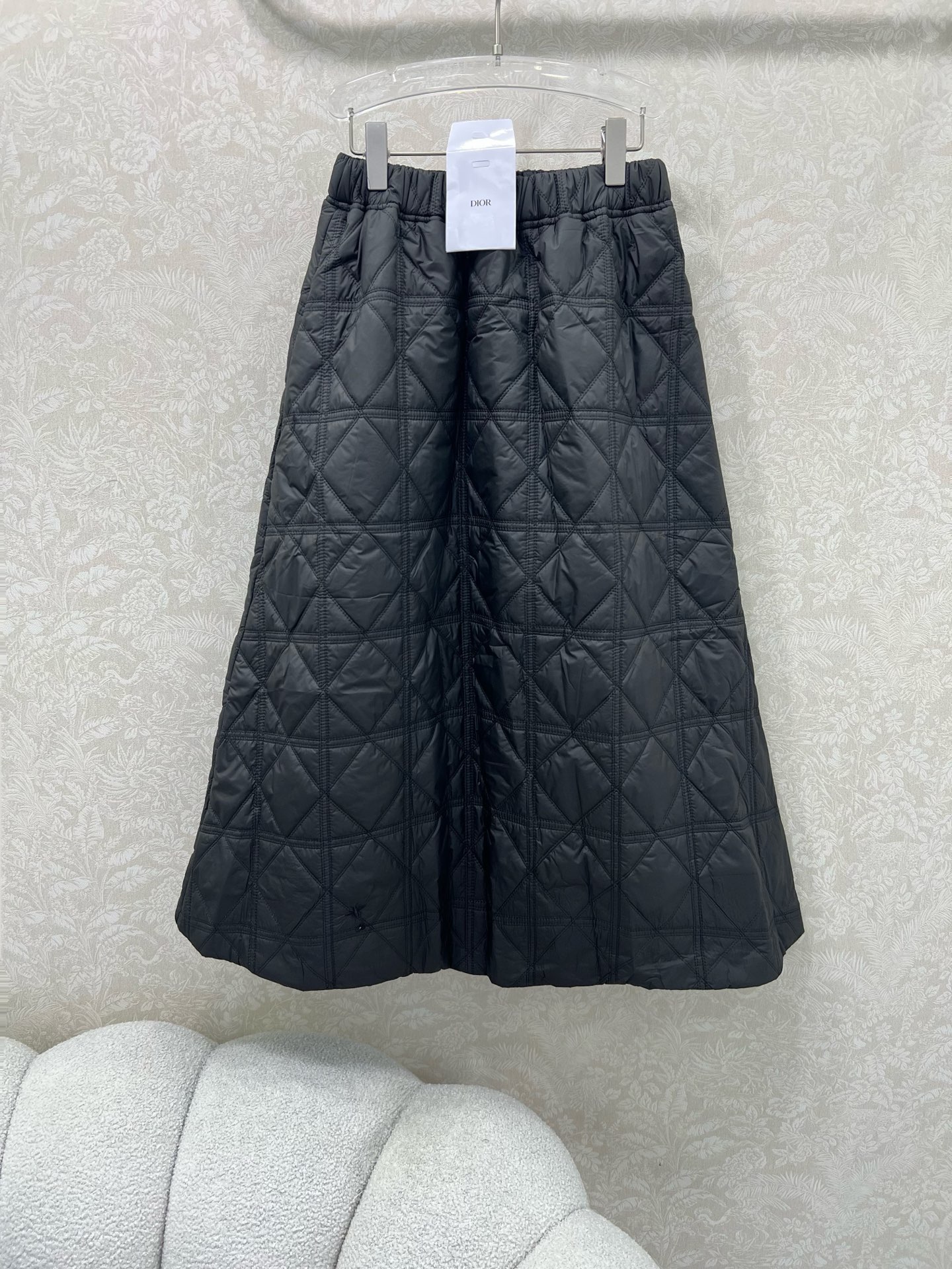 🔥🔥DIO*25新款藤格纹戴妃格夹棉大摆伞裙半裙 整体戴妃格 下摆小蜜蜂刺绣 帅气百搭 甜酷减龄 休闲街