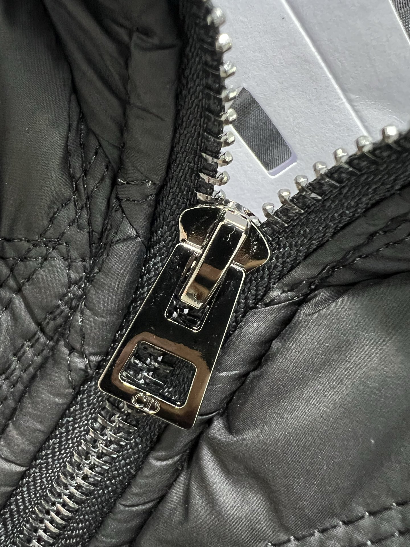 🔥🔥DIO*25新款藤格纹戴妃格夹棉海军领马棉衣外套 两侧口袋💕小蜜蜂刺绣 袖口下摆均以螺纹针织设计 帅