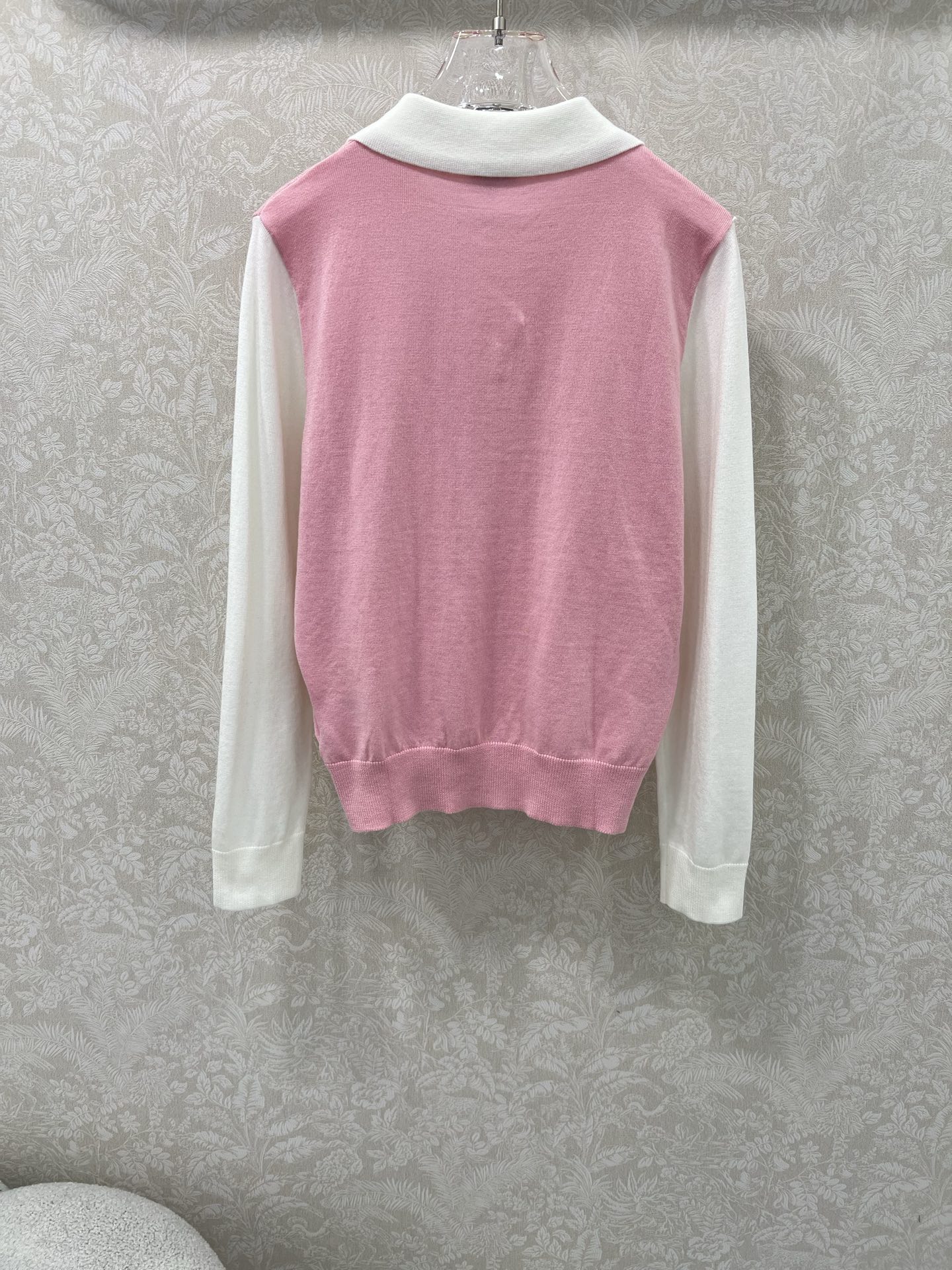 🔥🔥Miumi*25新款假两件针织上衣 超美的配色 羊毛材质 独家高版出品 真的很难不让人心动哇！轻轻松