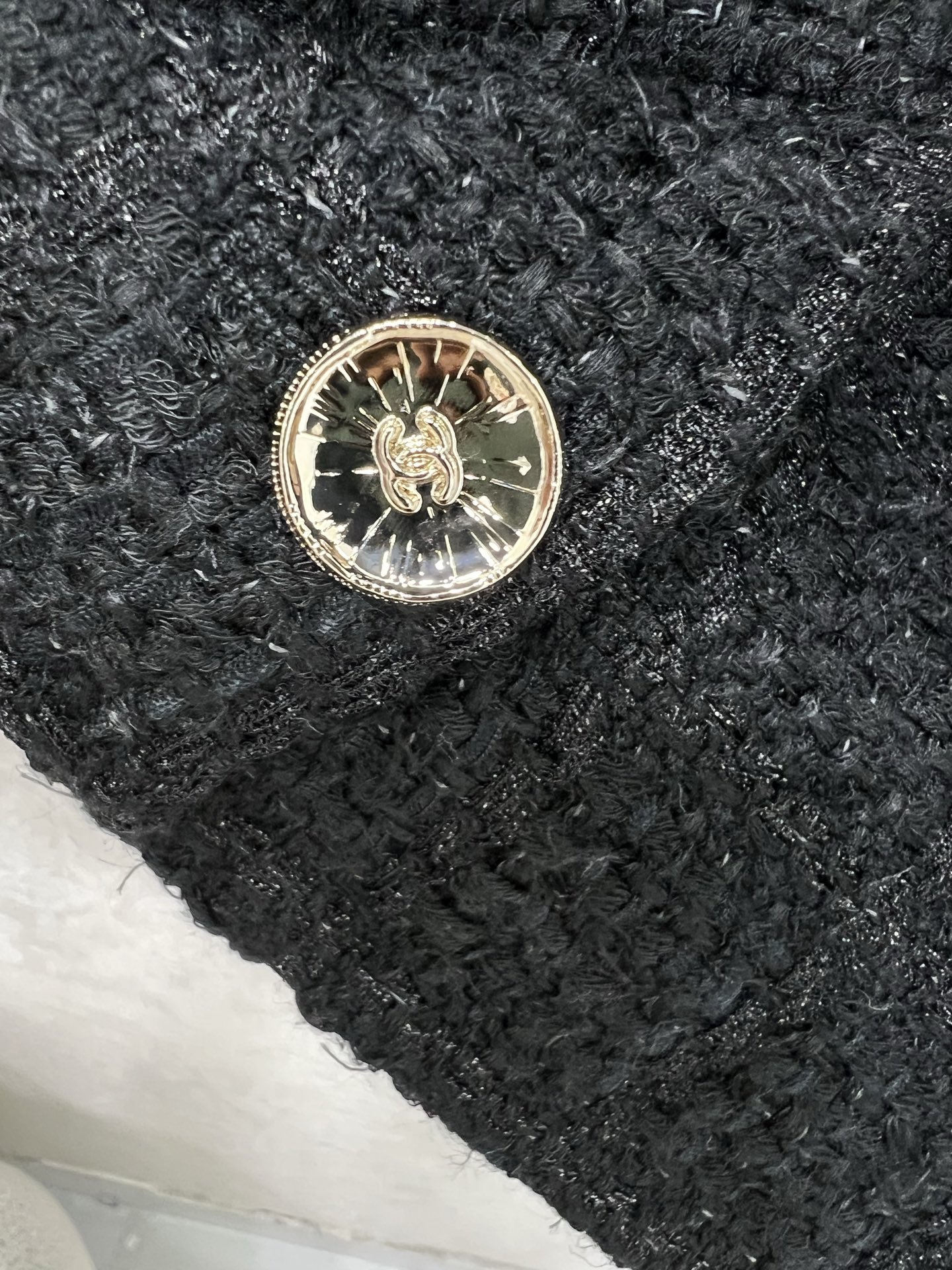 🔥🔥chan*l 25新款可拆卸连帽黑色四口袋外套 百分百内衬真丝版本‼️手工坊系列同步上新啦 秀场同款