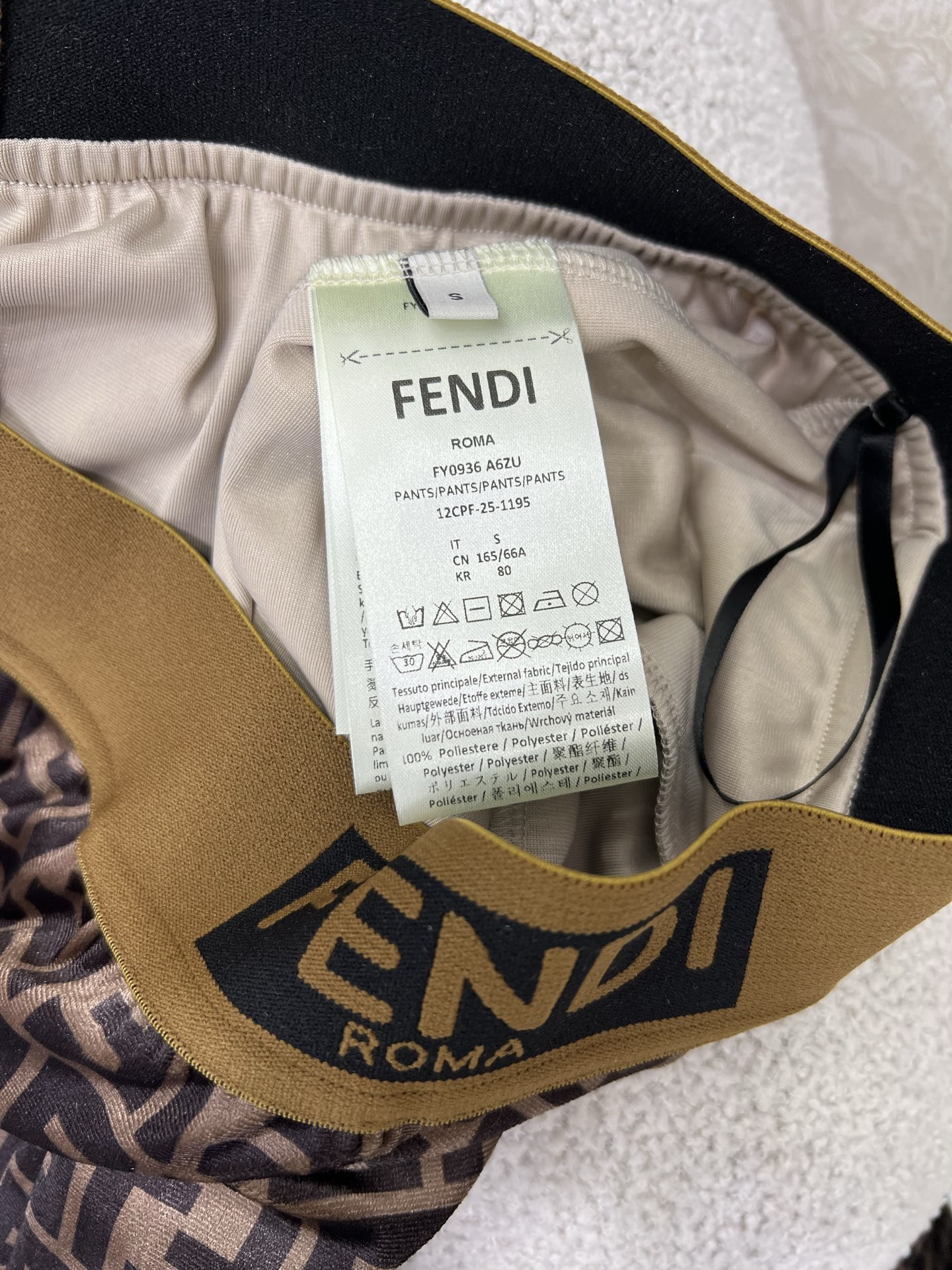 🔥🔥 FEND* 25新款丝绒阔腿裤 简约风气质阔腿休闲裤 腰头经典字母弹力织带 整套双F字母印花 舒适