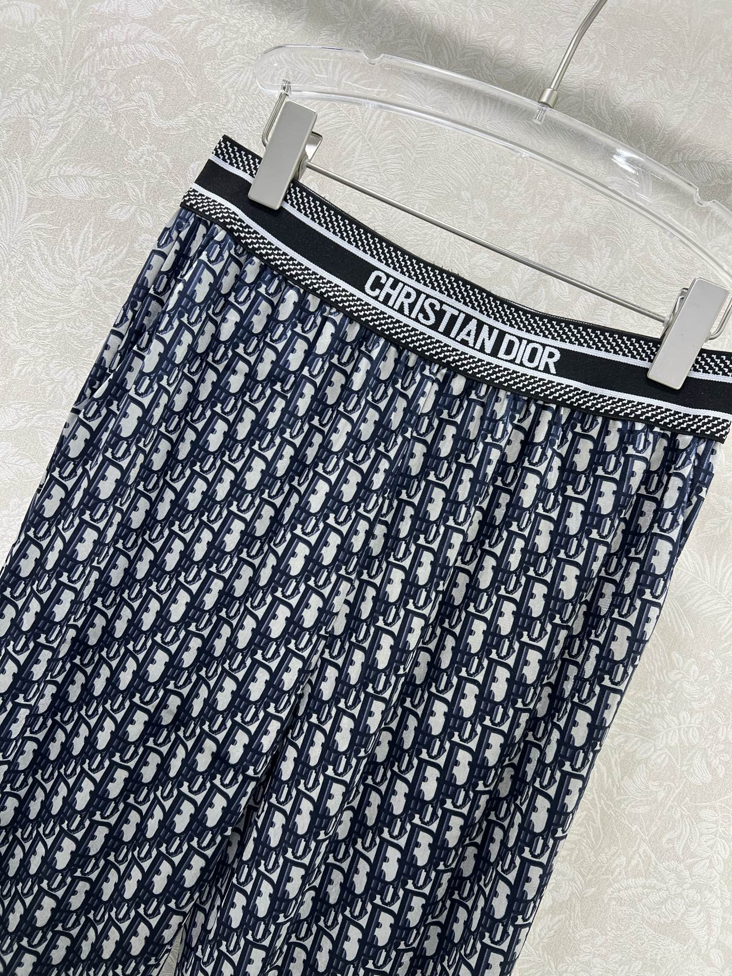 🔥🔥 DIO* 25新款丝绒阔腿裤 简约风气质阔腿休闲裤 腰头经典字母弹力织带 整套D字母印花 舒适感高