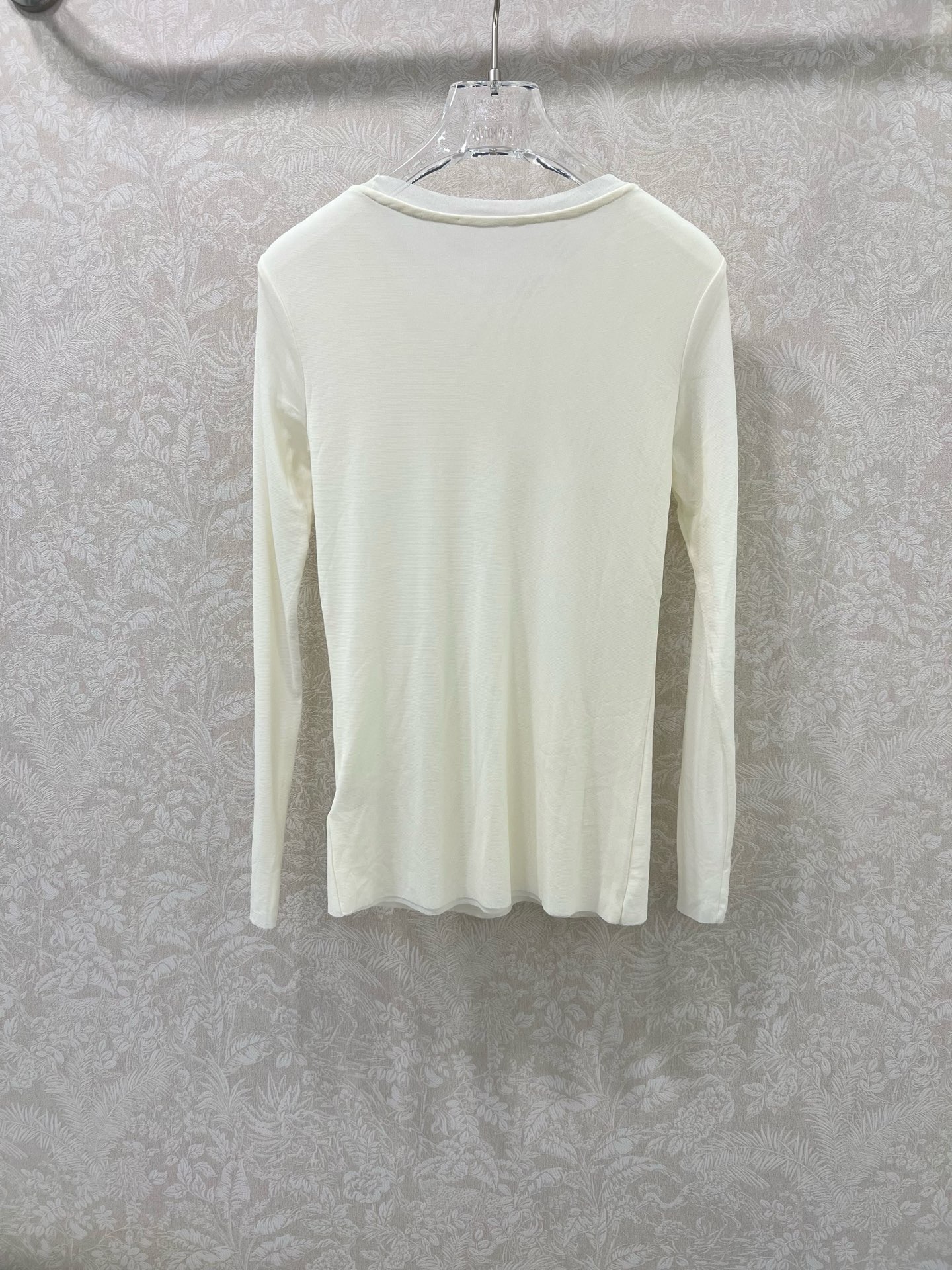 🔥🔥loew*25新款网纱打底 圆领打底上衣 胸前logo小金属装饰 网纱面料柔软亲肤 前片双层不走光 