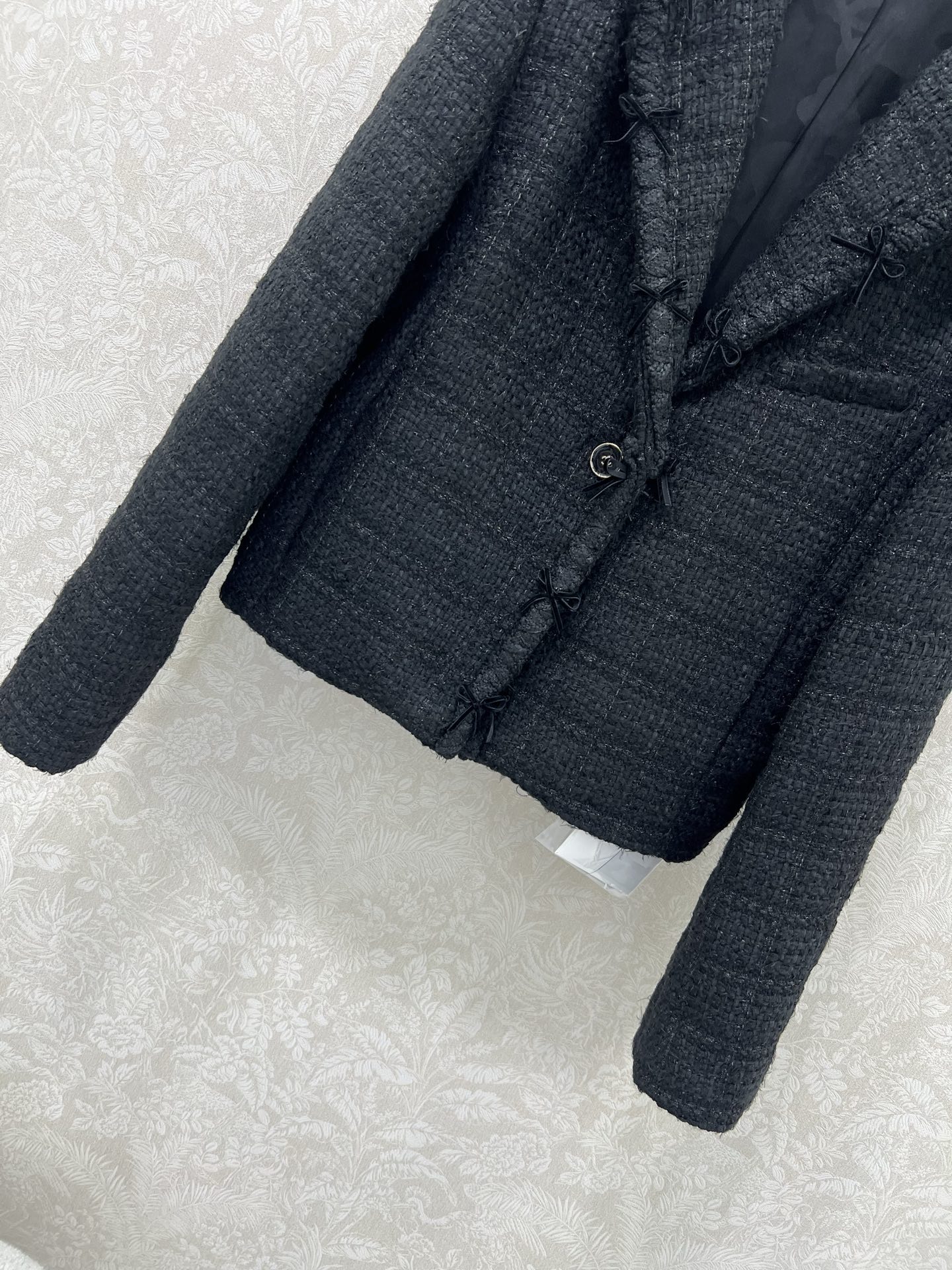 🔥🔥chan*l 25秋冬系列新款 金智妮同款法式风花翻领蝴蝶结短款粗花呢外套 100%真丝内衬版本 注