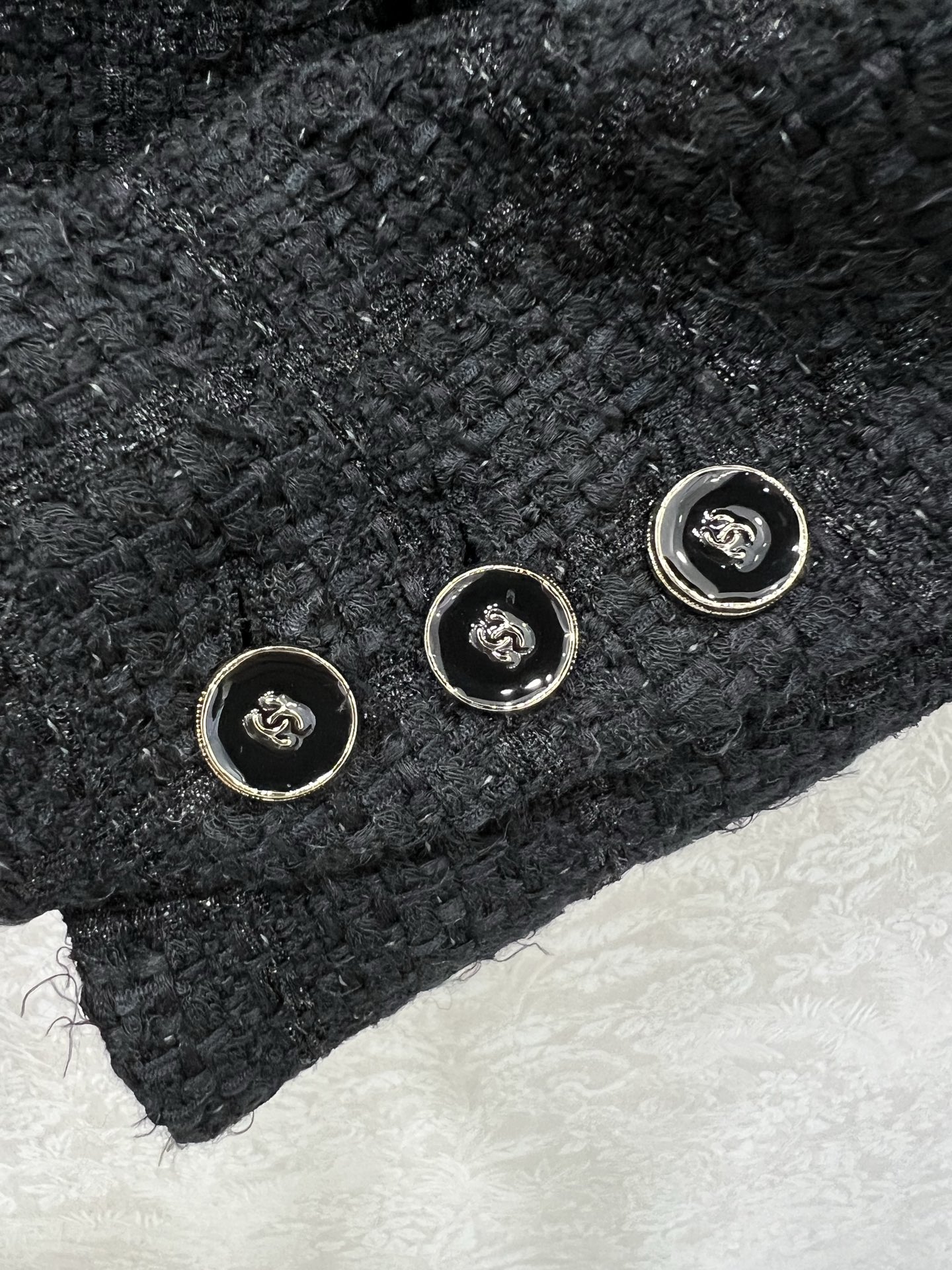 🔥🔥chan*l 25秋冬系列新款 金智妮同款法式风花翻领蝴蝶结短款粗花呢外套 100%真丝内衬版本 注