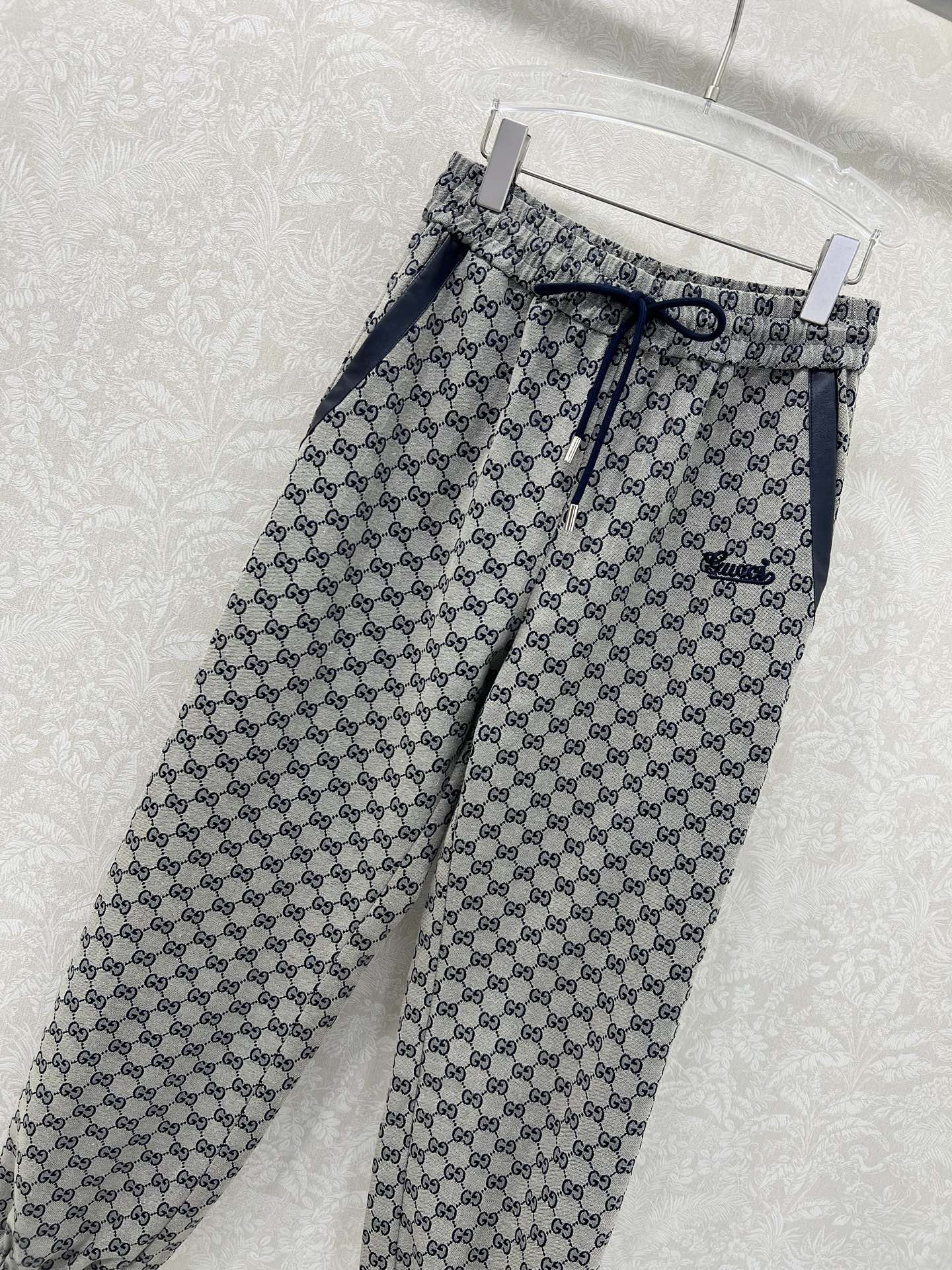 🔥🔥GUCC*古/驰25新款双G提花 松紧腰围束脚长裤 高定提花面料 经典的GGlogo！面料颜色都是定