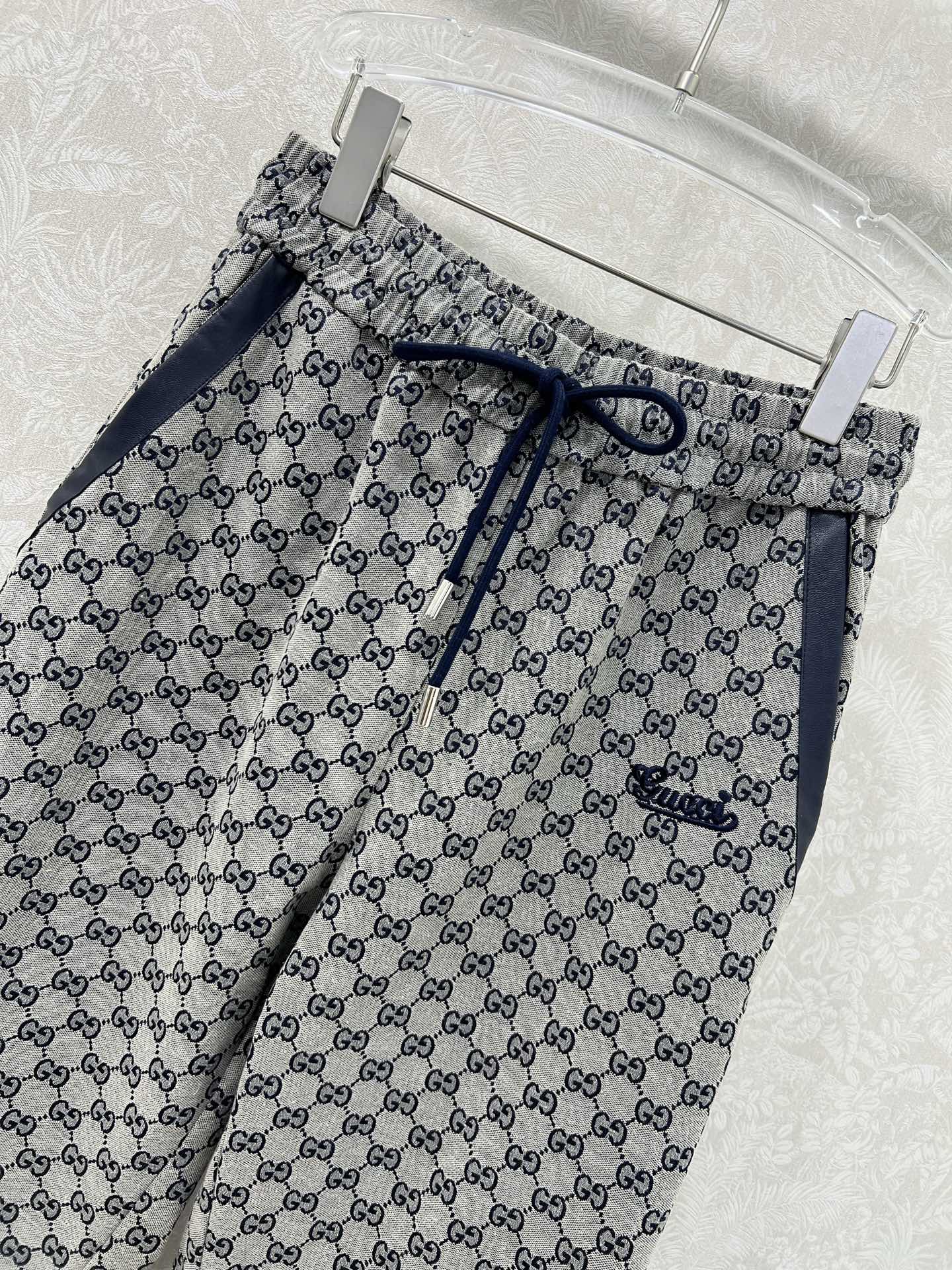 🔥🔥GUCC*古/驰25新款双G提花 松紧腰围束脚长裤 高定提花面料 经典的GGlogo！面料颜色都是定