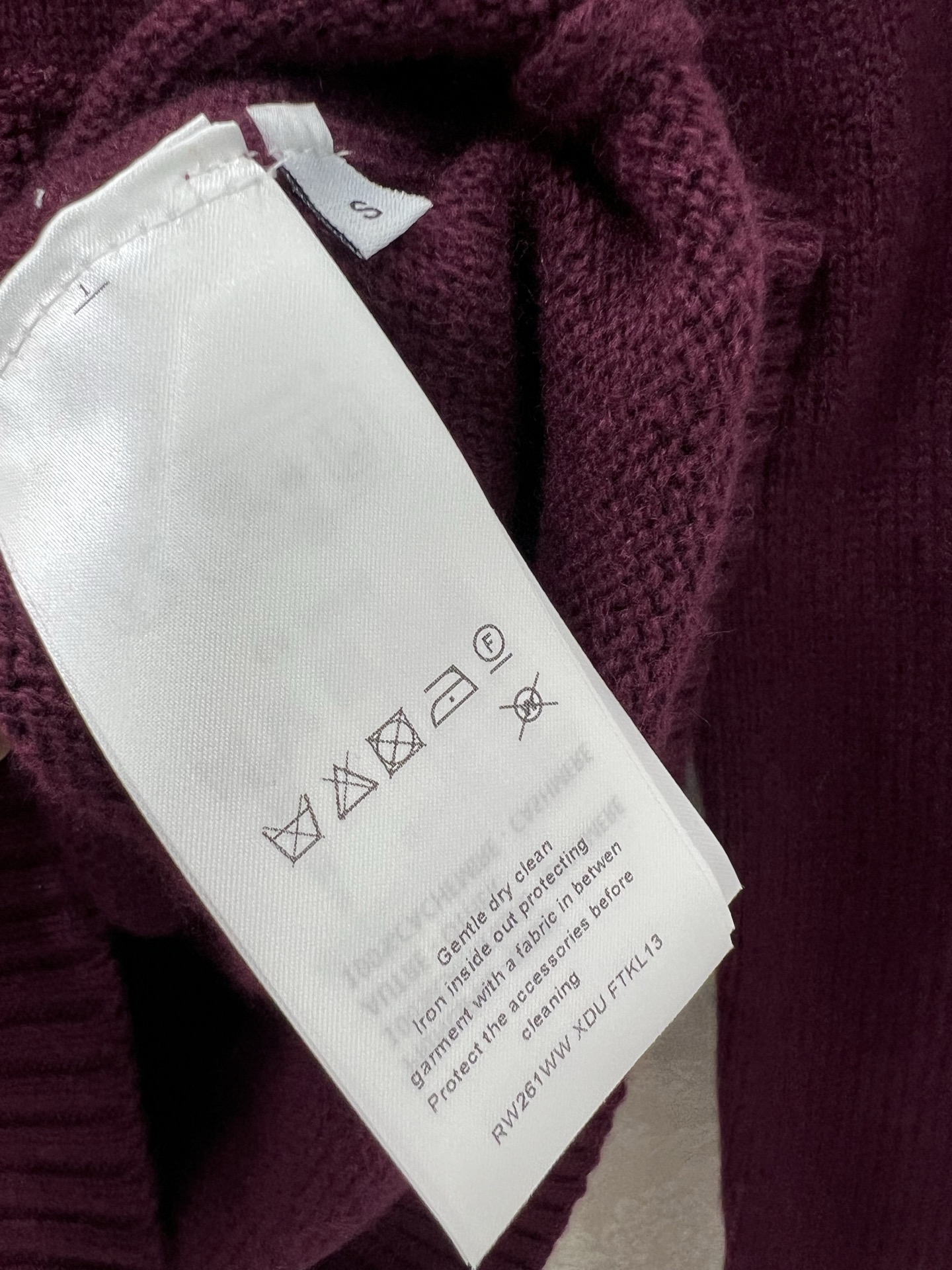 🔥🔥 Louis Vuitt*n25新款羊绒套头毛衣 高版本100%羊绒出品 胸前字母logo钩花 YB