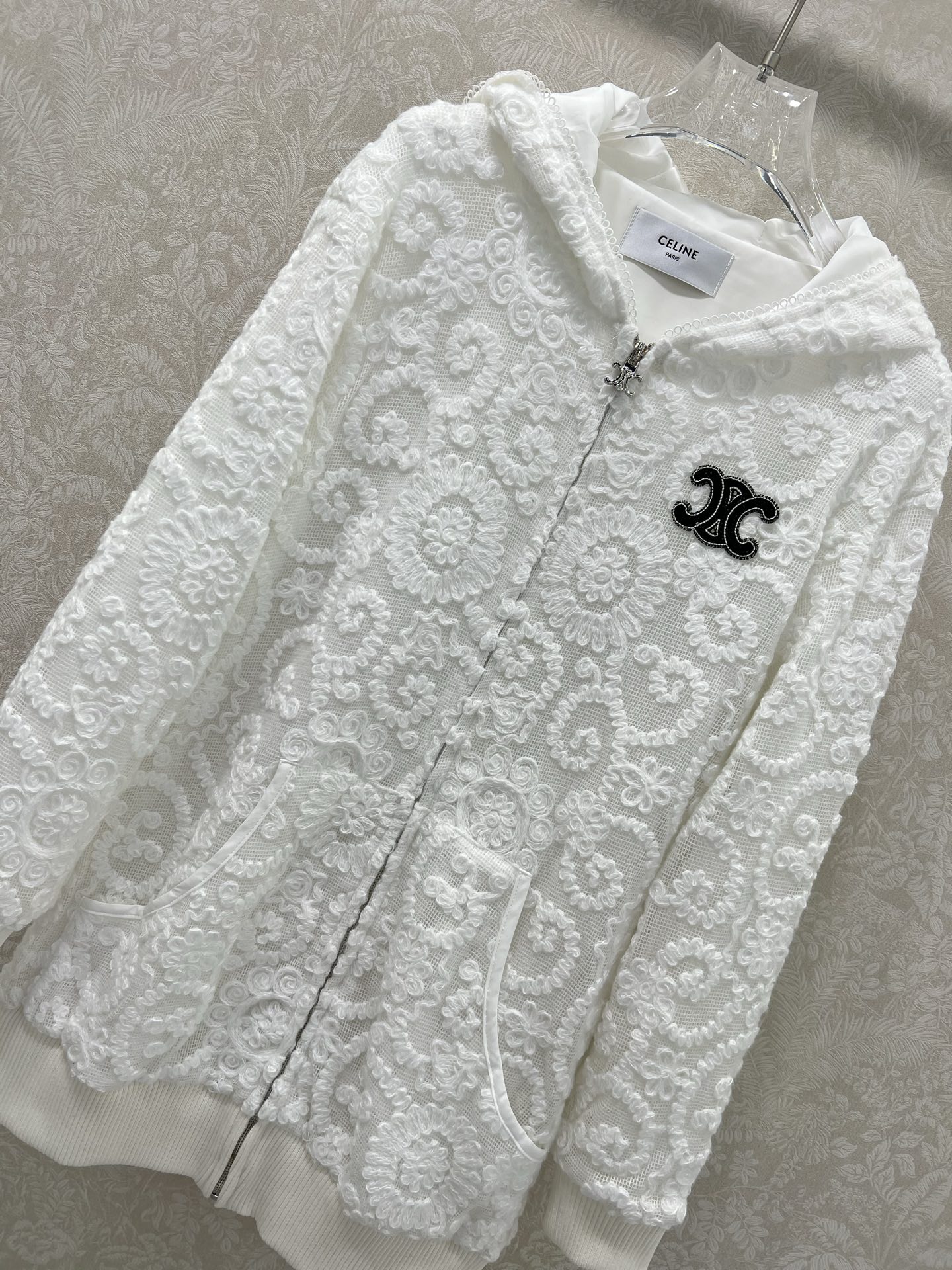 🔥🔥Celin*25新款水溶蕾丝连帽外套 定制蕾丝水溶花 超好看[色] 唯美仙女 胸前搭配凯旋门logo