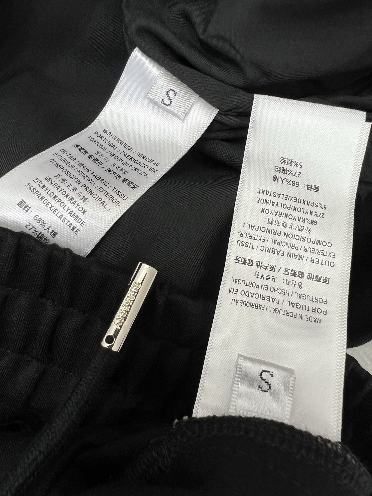 🔥🔥Burber*y 25秋冬新品套装！整套出售❗高端定制棉质螺纹带帽拉链外套 搭配松紧腰长裤 重工刺绣